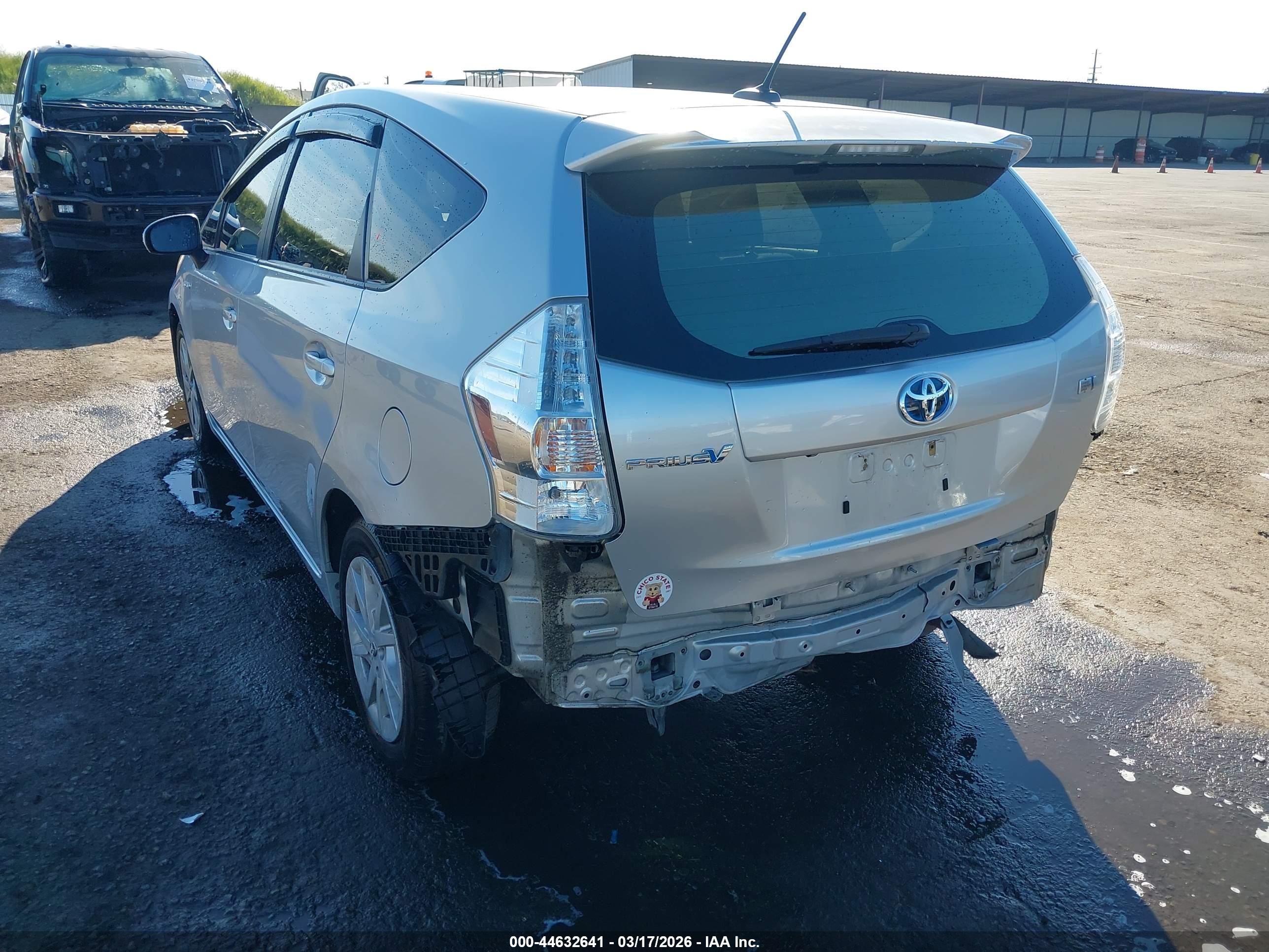 TOYOTA PRIUS image 3