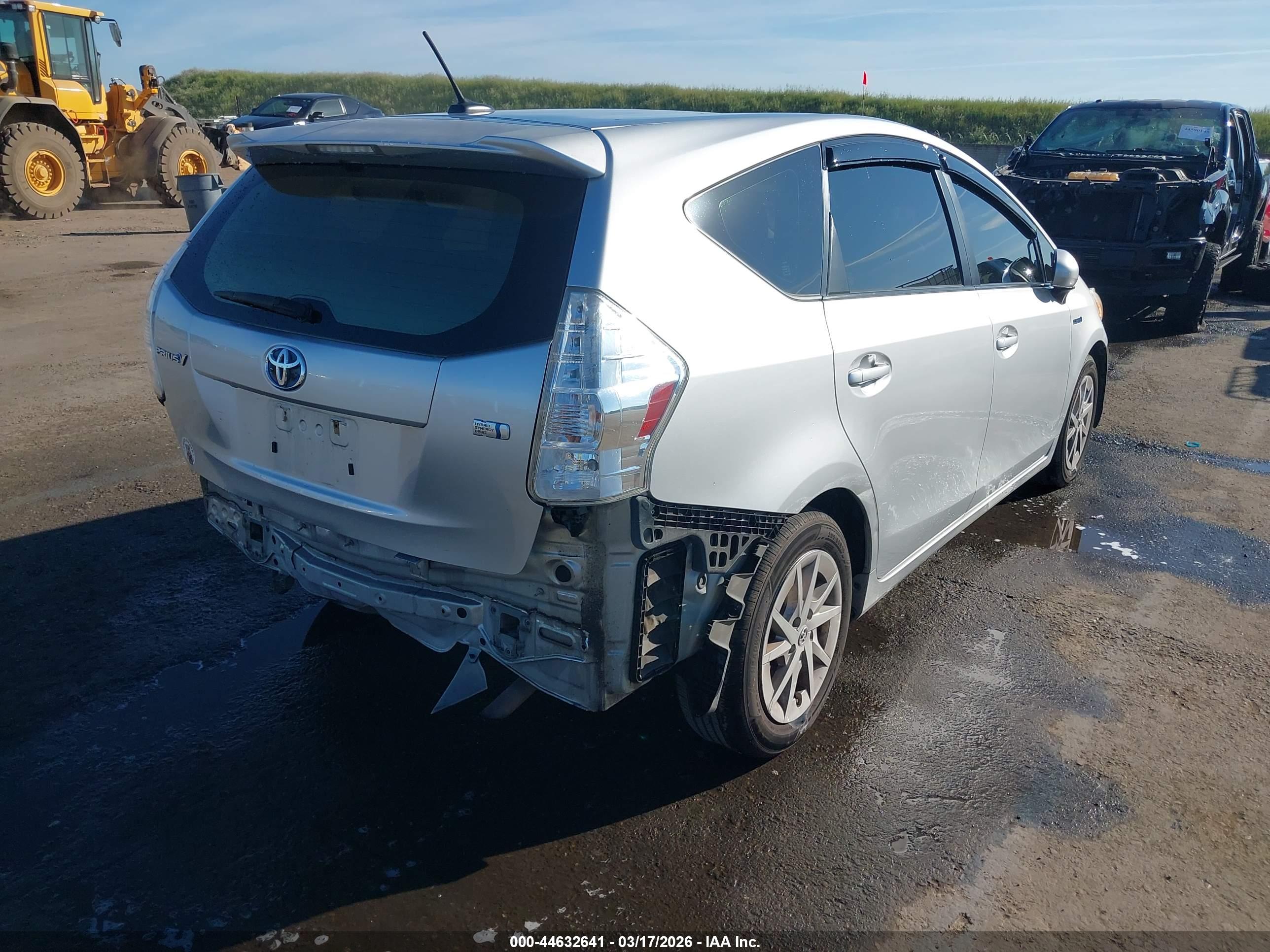 TOYOTA PRIUS image 4