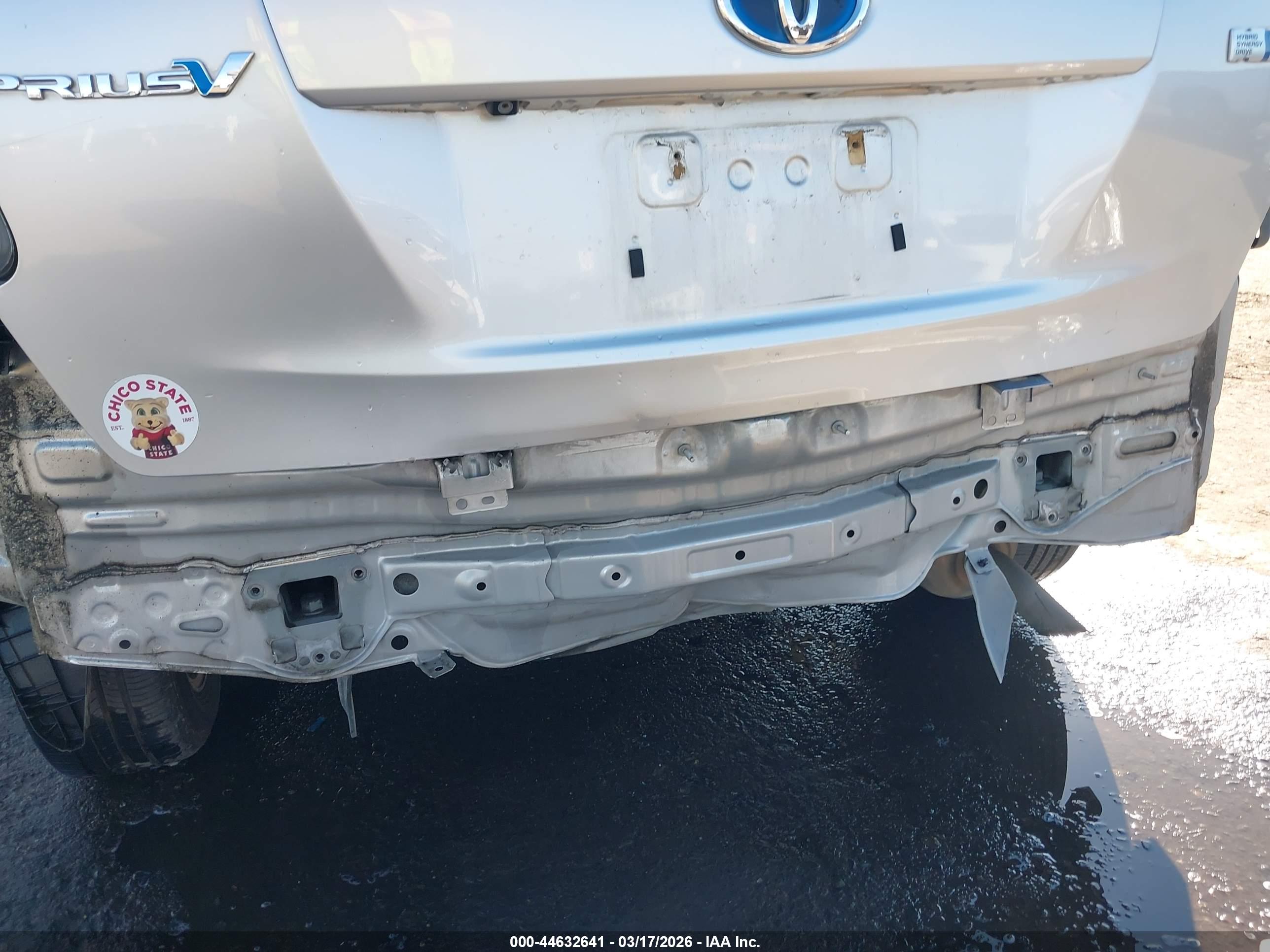TOYOTA PRIUS image 6