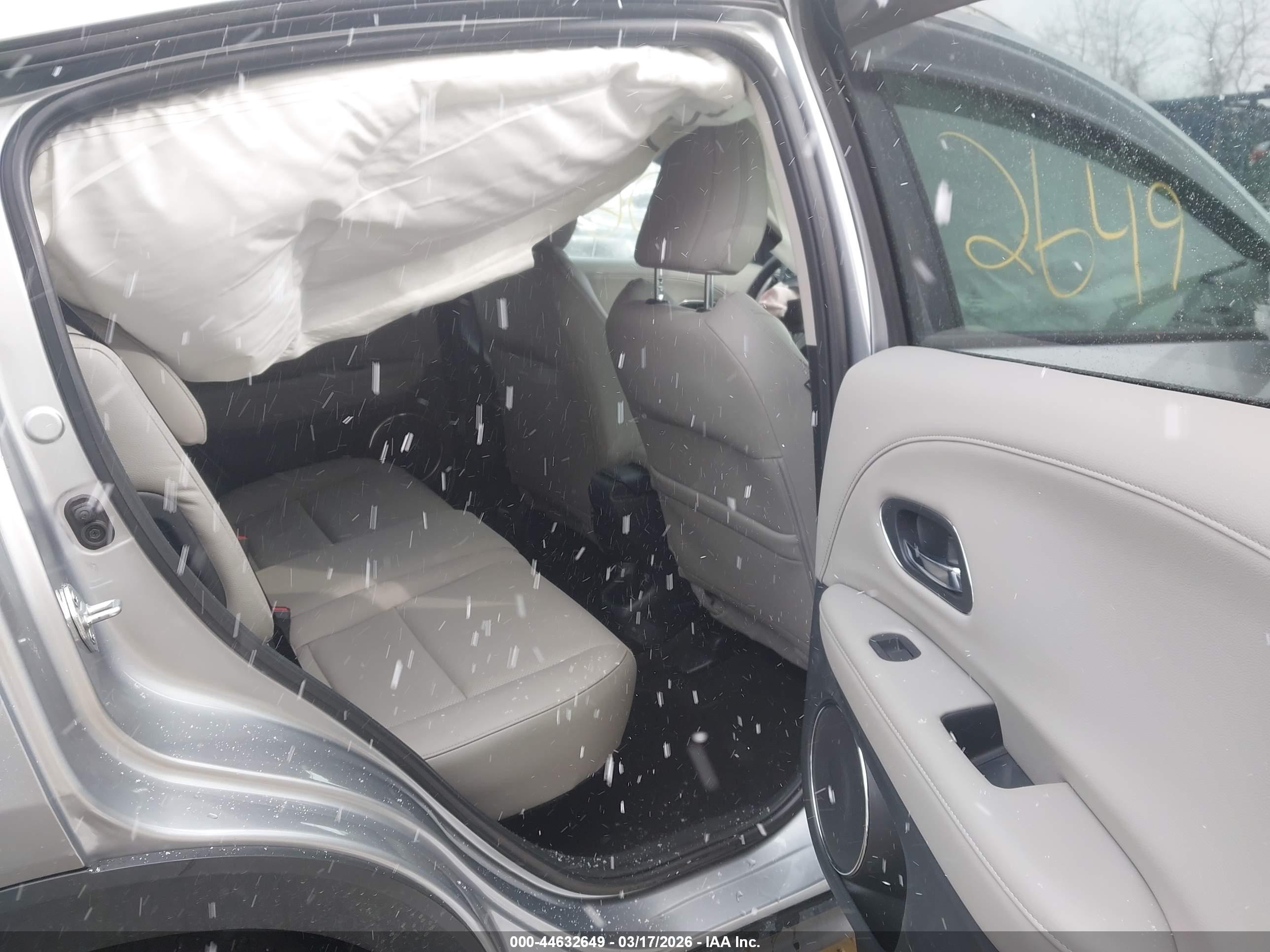 HONDA HR-V image 8