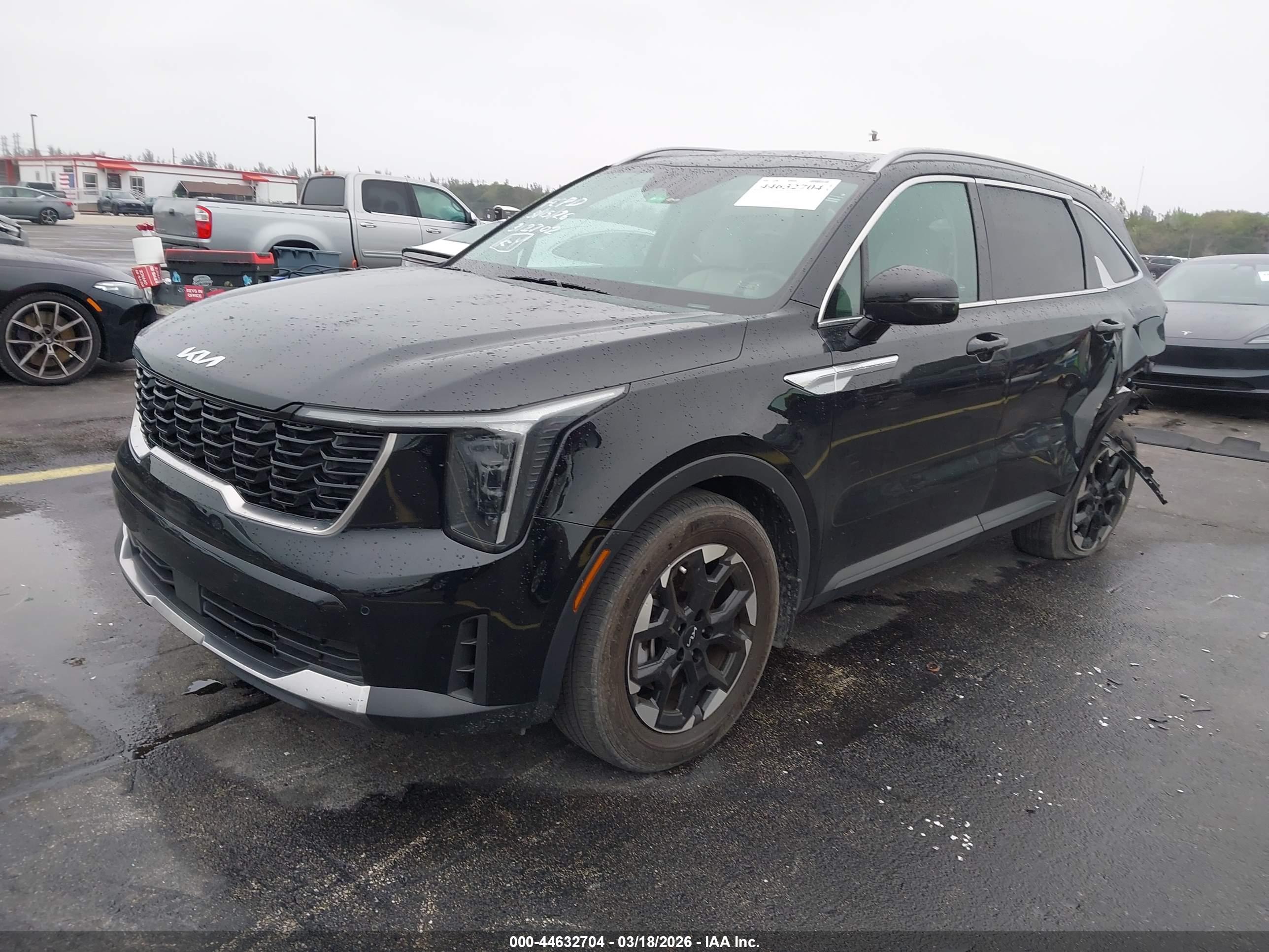 KIA SORENTO image 2