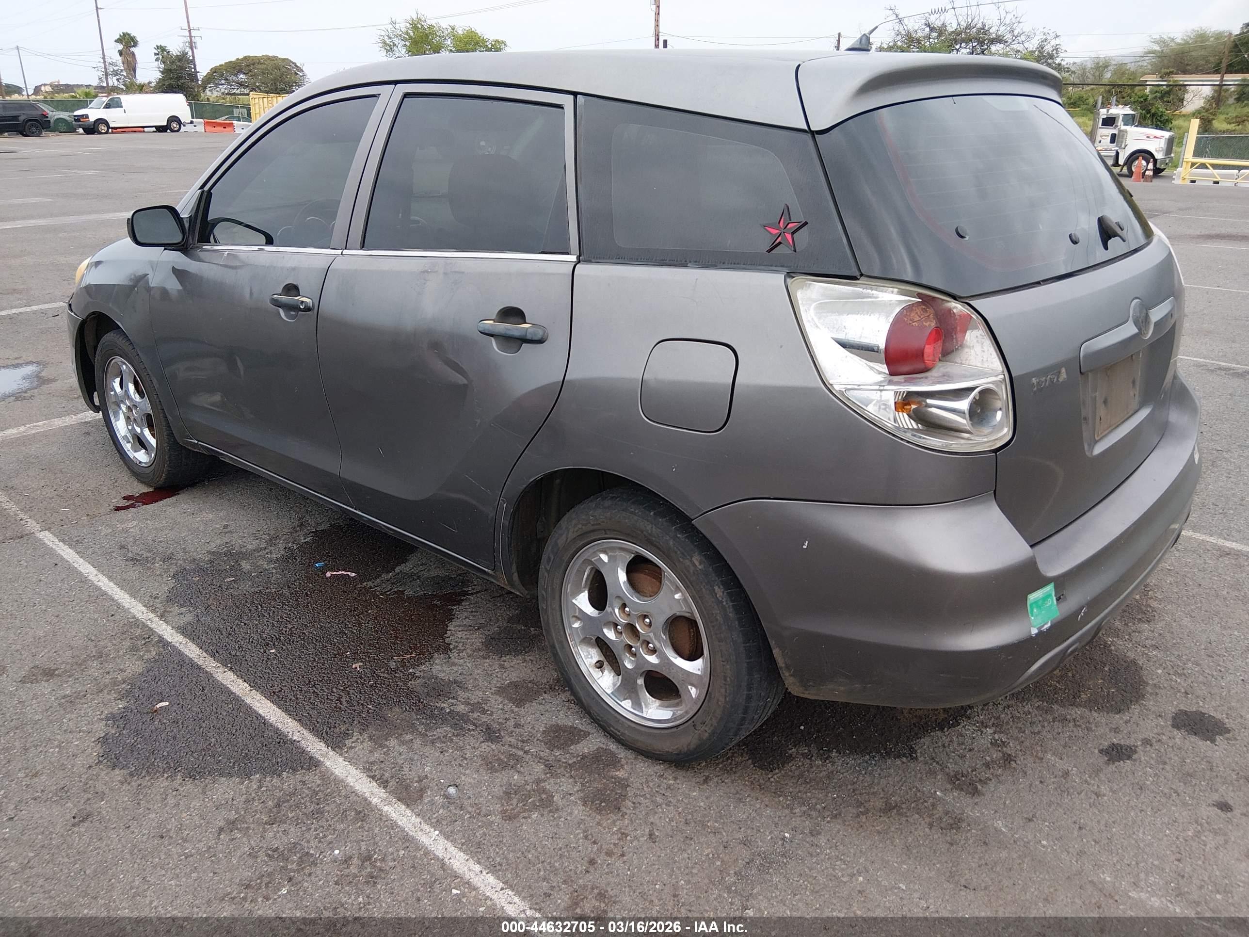 TOYOTA MATRIX image 3