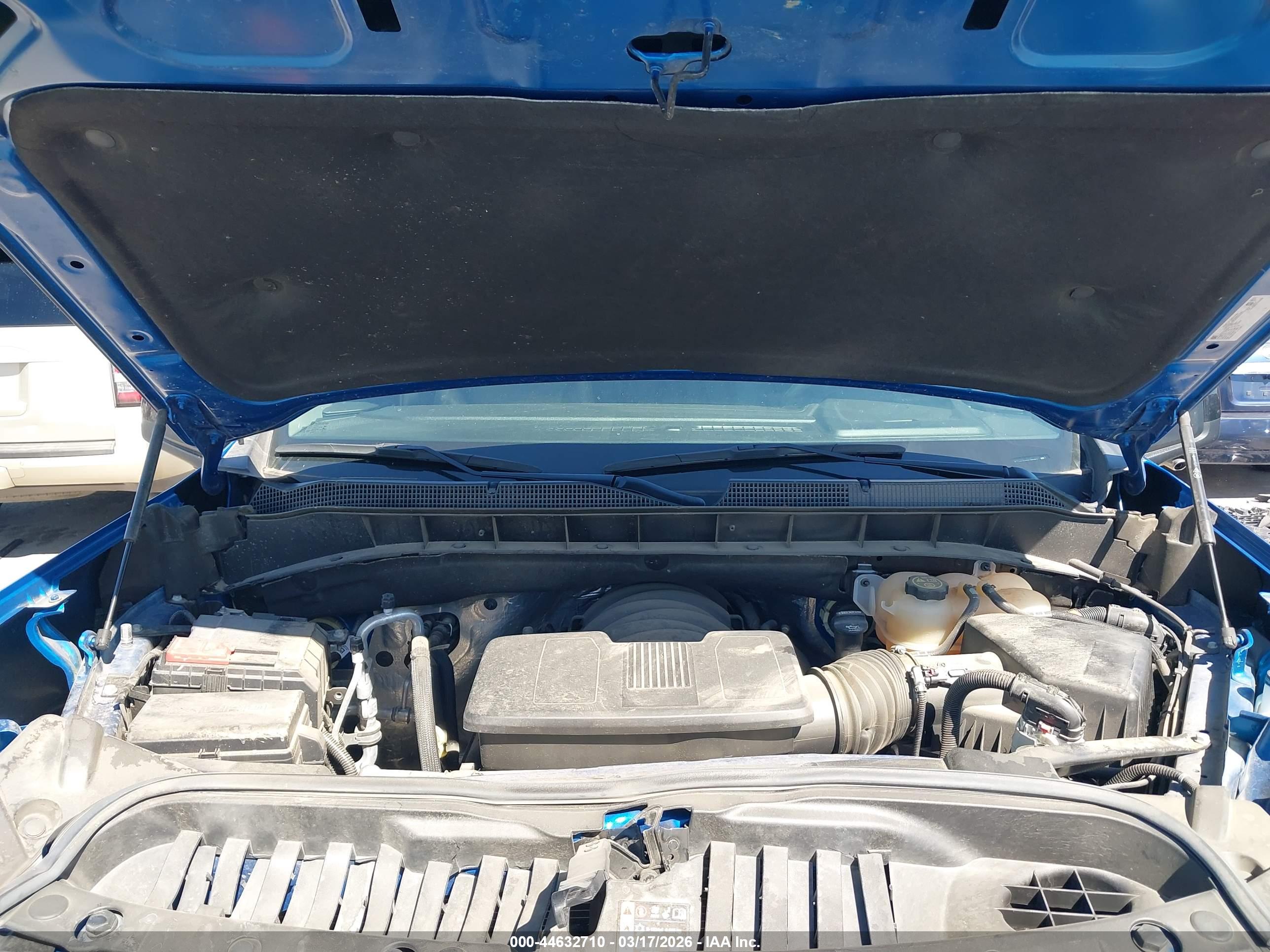 CHEVROLET SILVERADO image 10