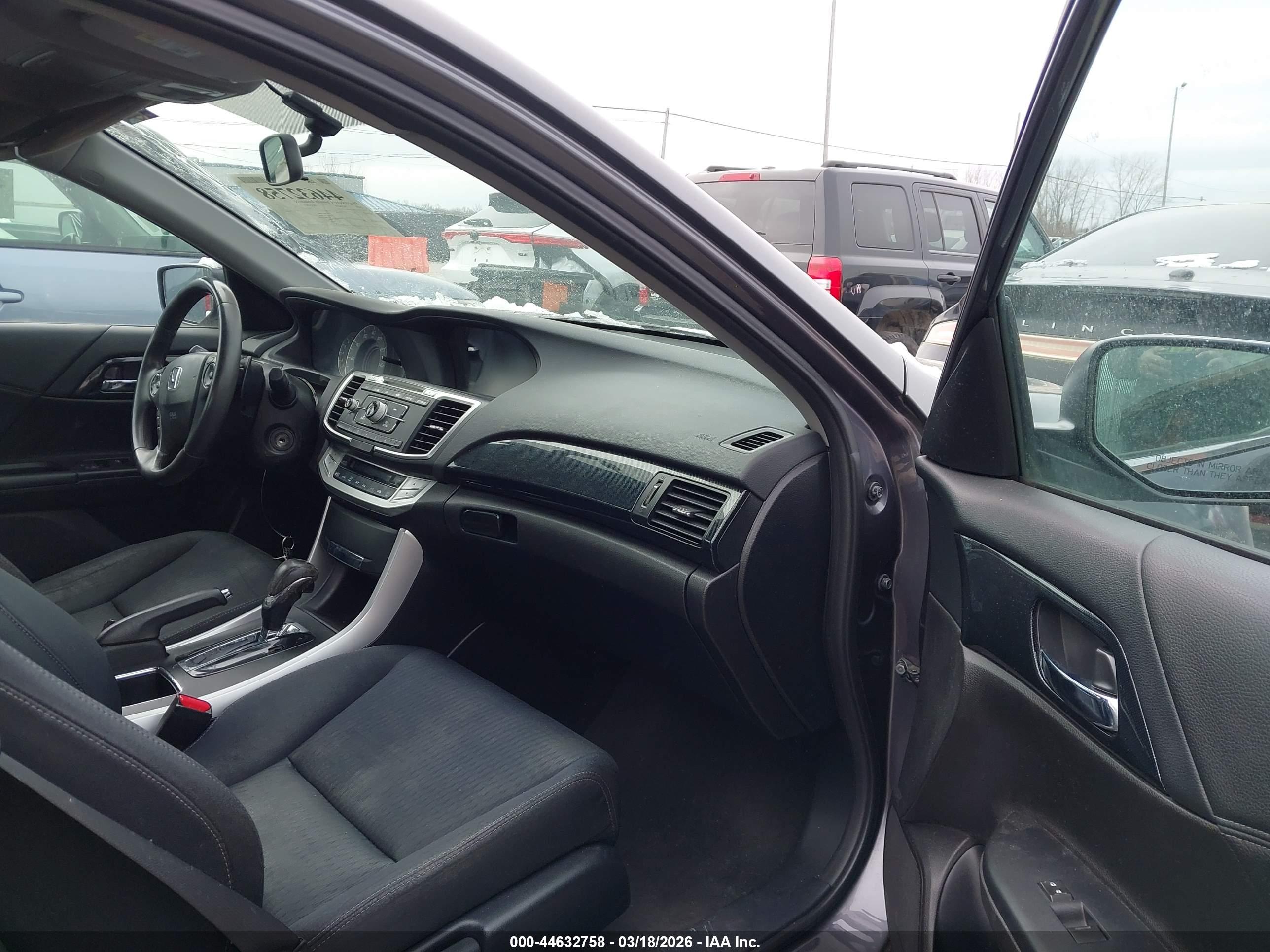 HONDA ACCORD image 5
