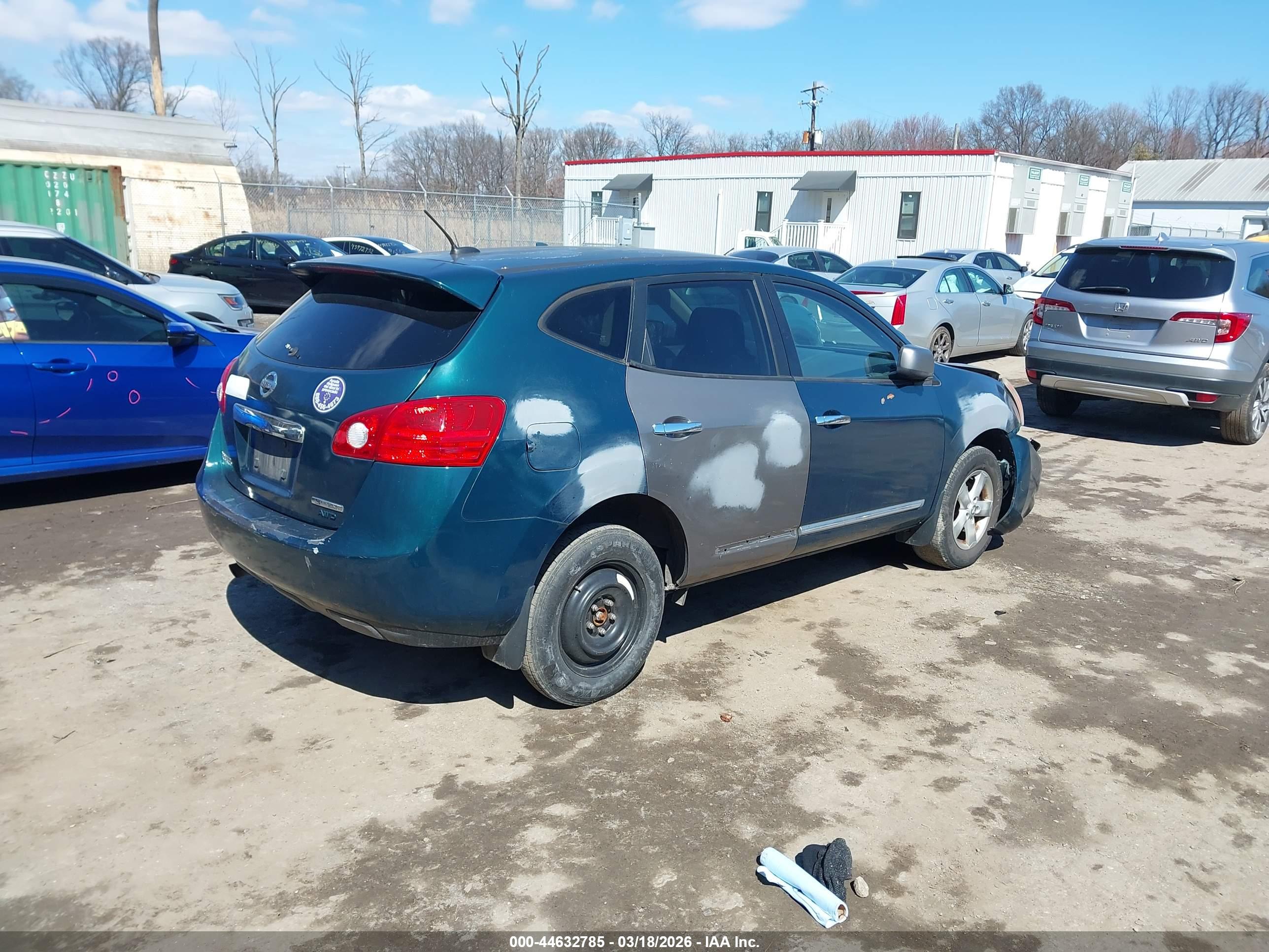 NISSAN ROGUE image 4