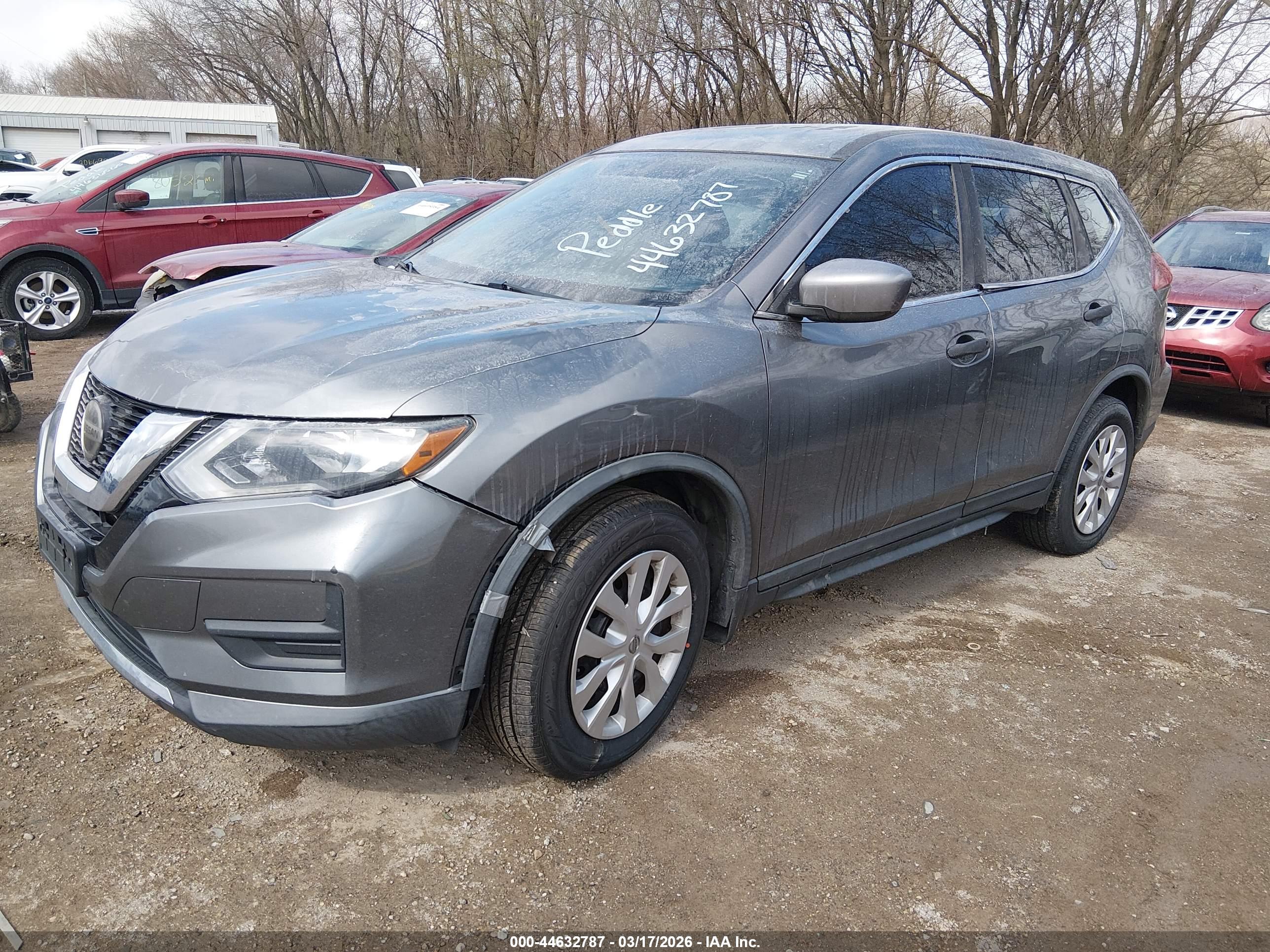 NISSAN ROGUE image 2