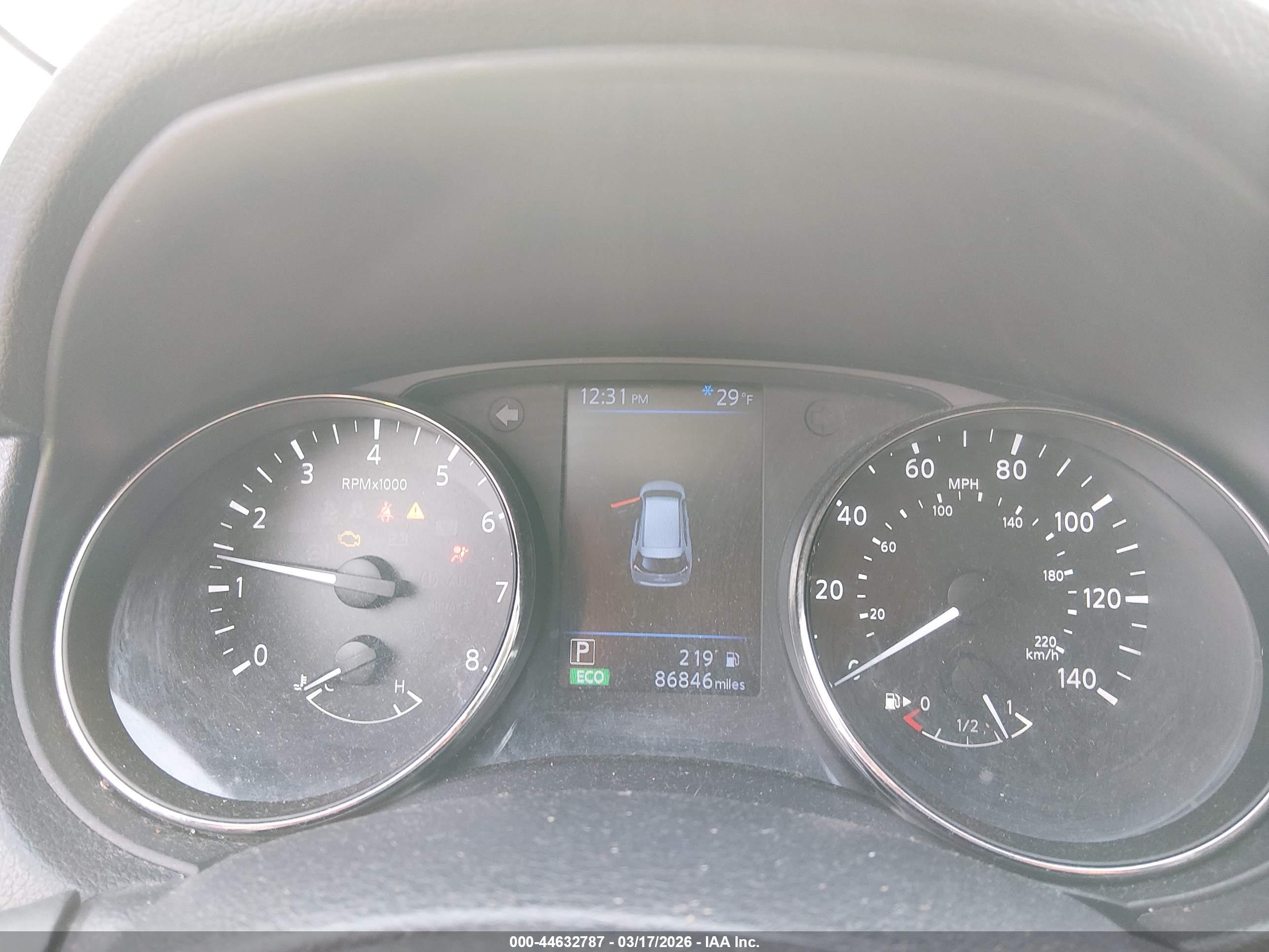 NISSAN ROGUE image 7
