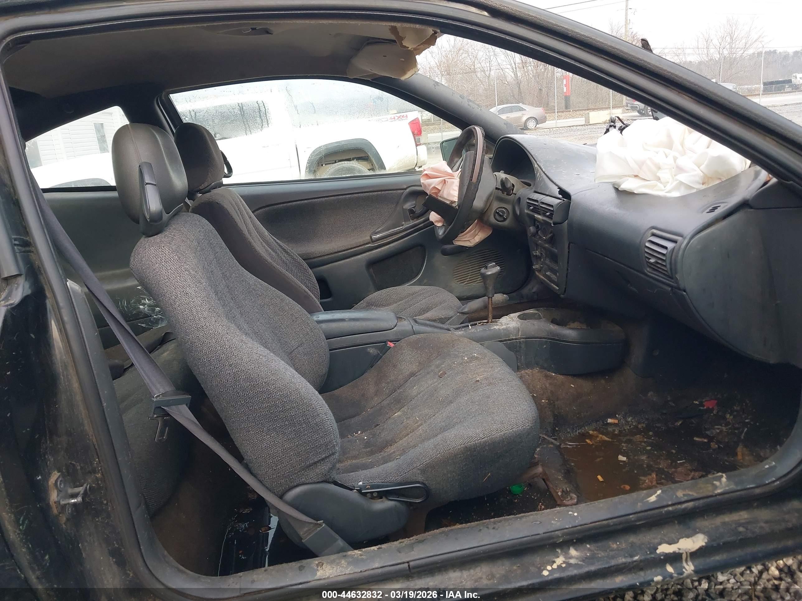 CHEVROLET CAVALIER image 5