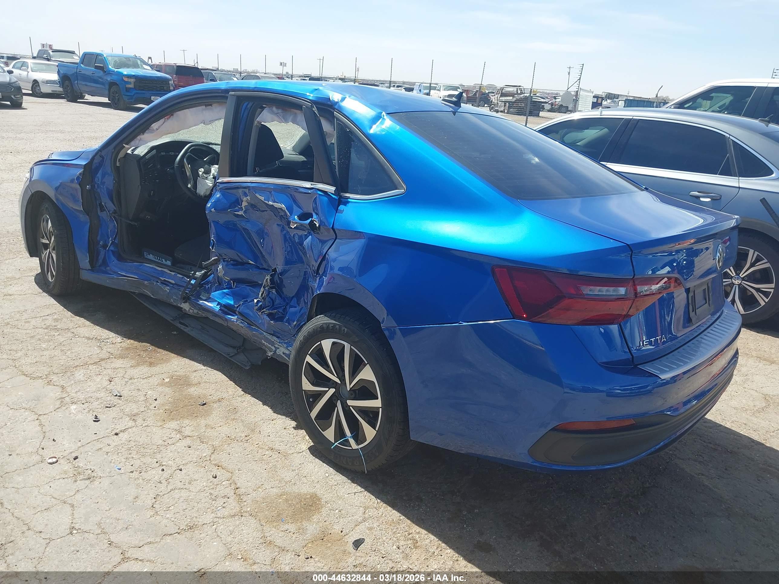 VOLKSWAGEN JETTA image 3