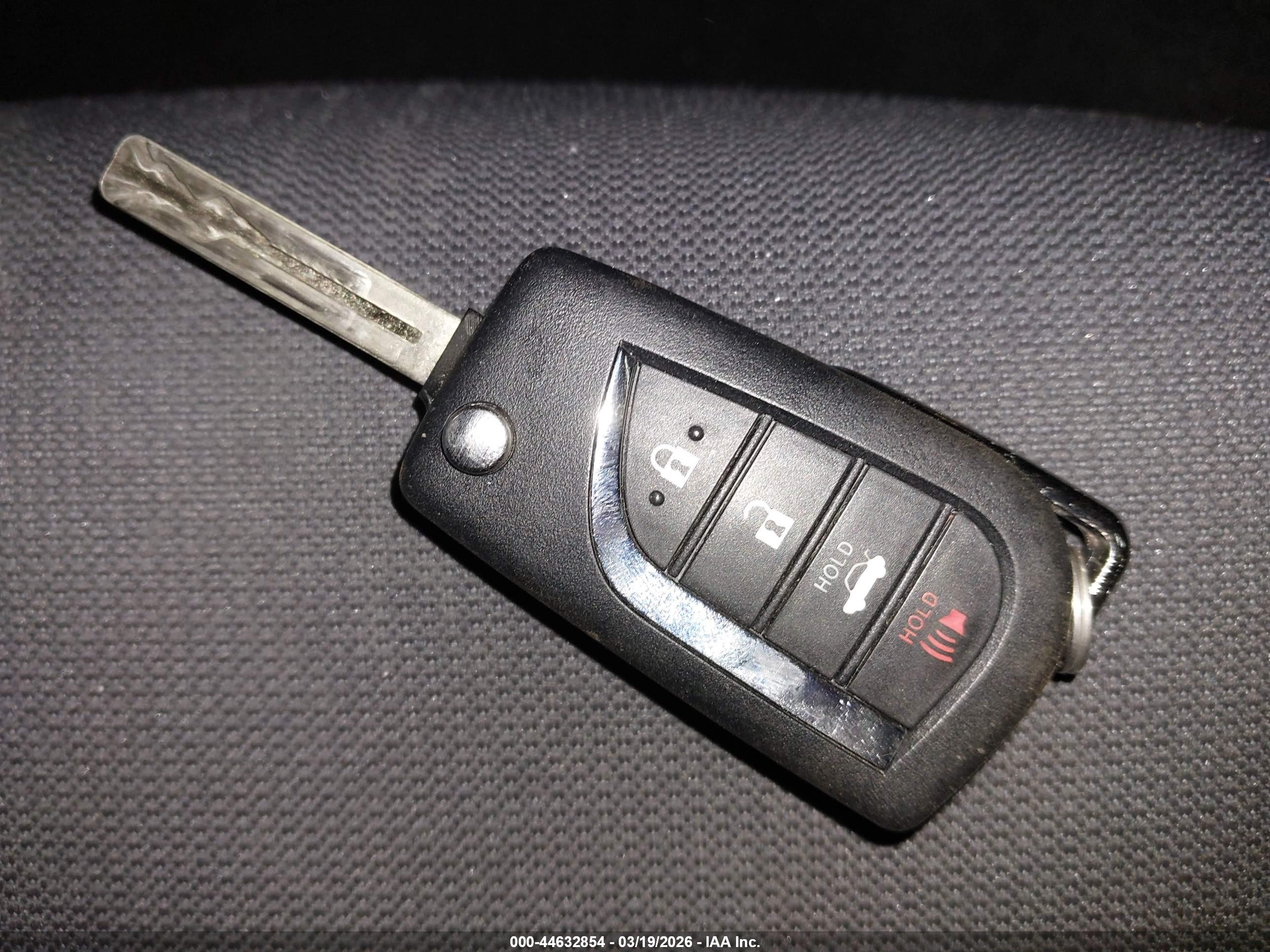 TOYOTA COROLLA image 11