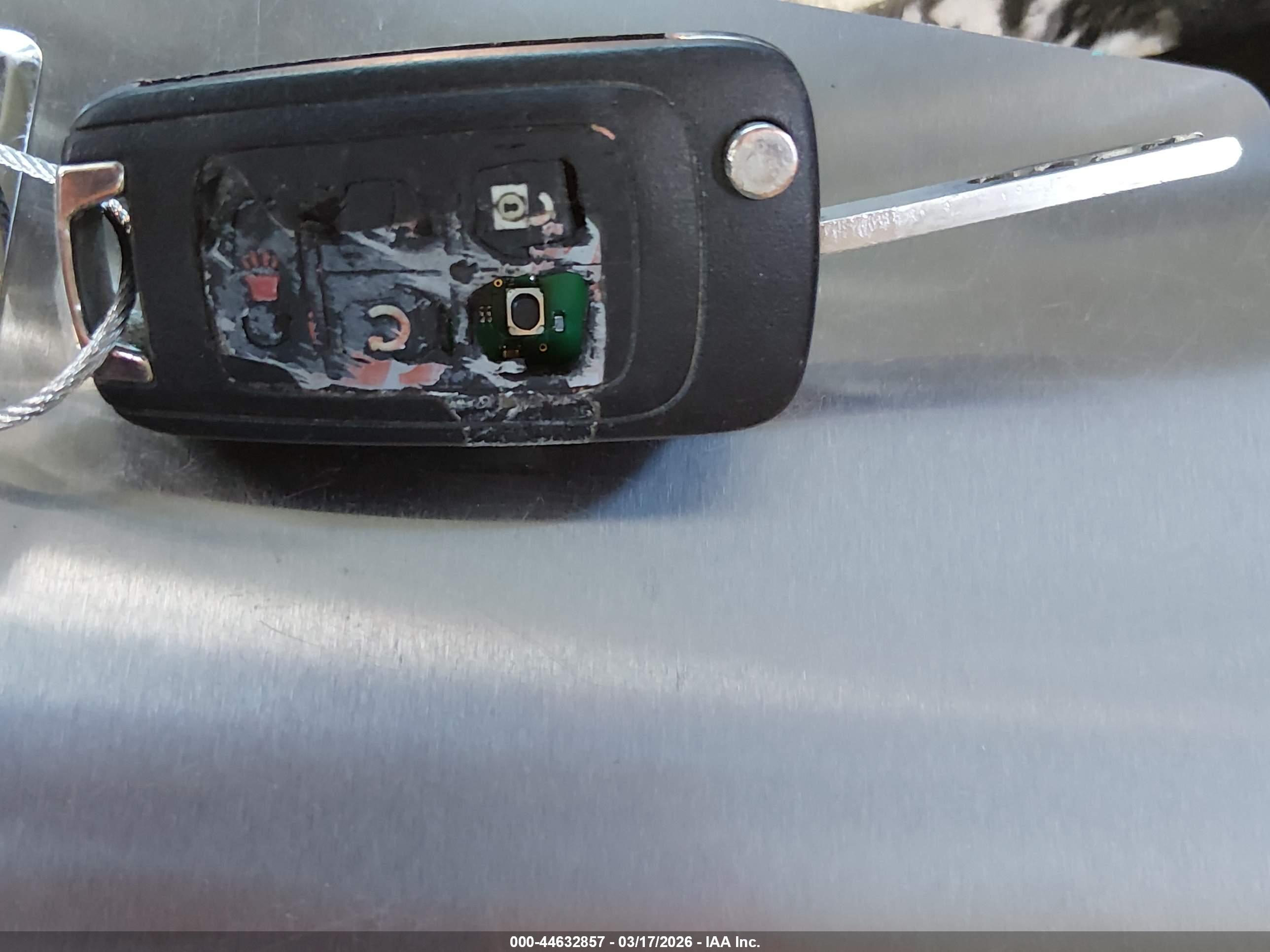 CHEVROLET EQUINOX image 11