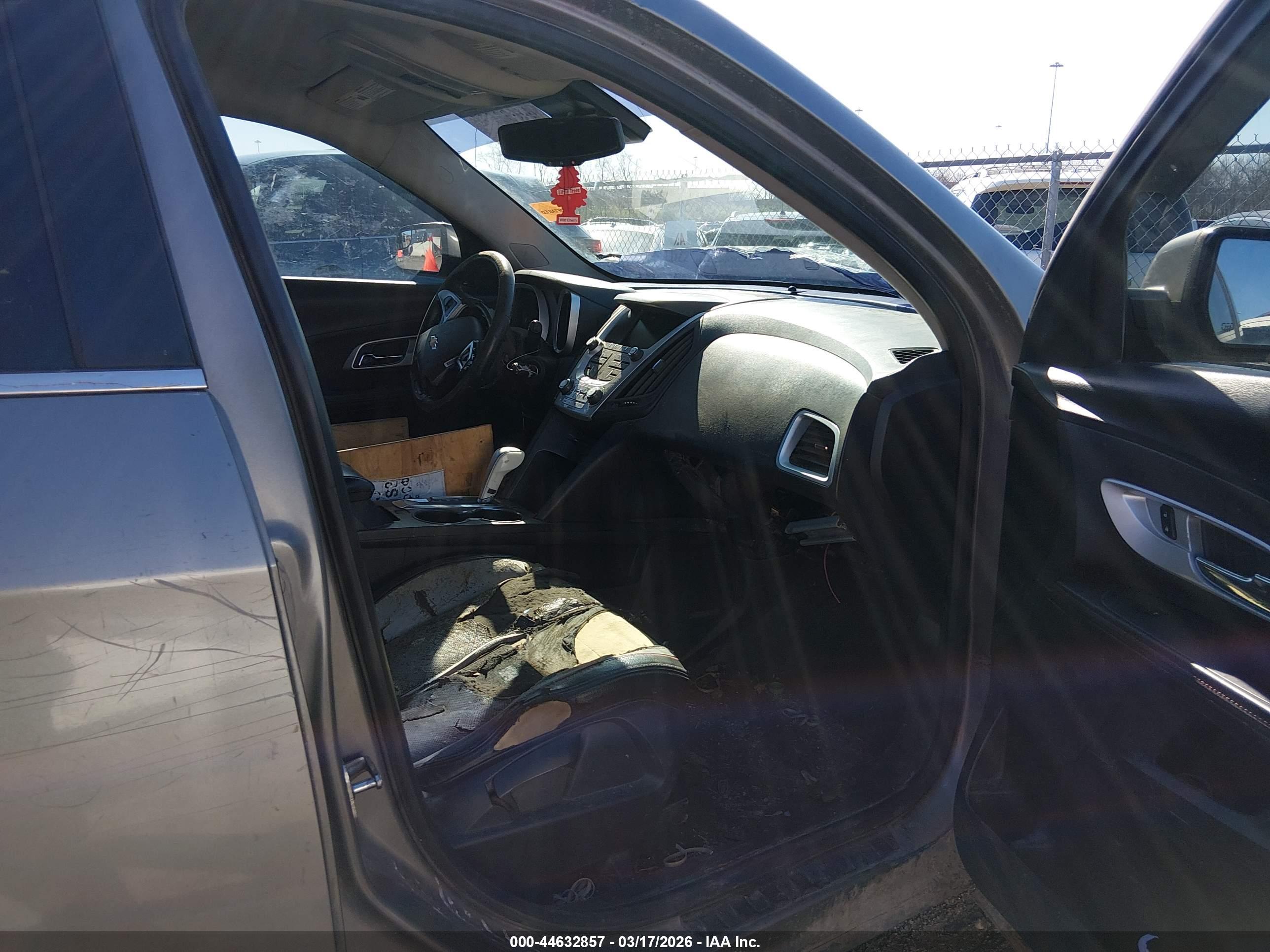 CHEVROLET EQUINOX image 5