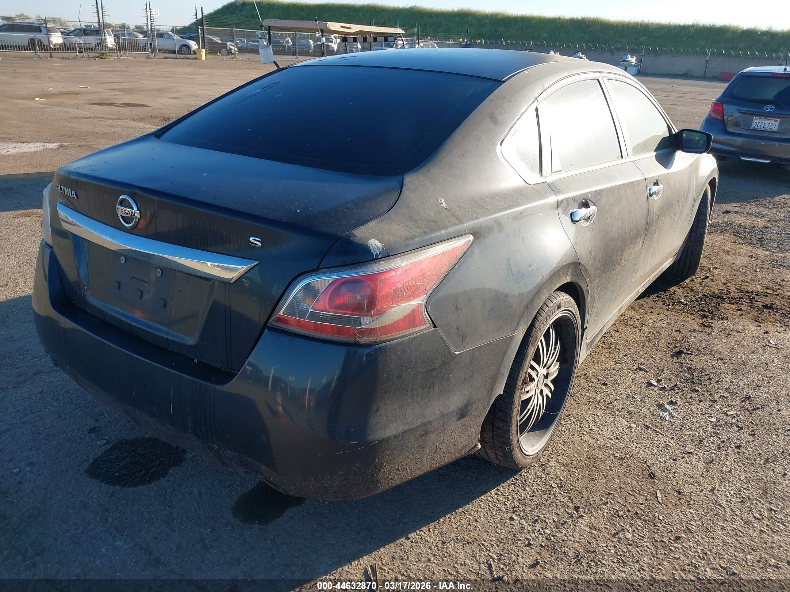NISSAN ALTIMA image 4