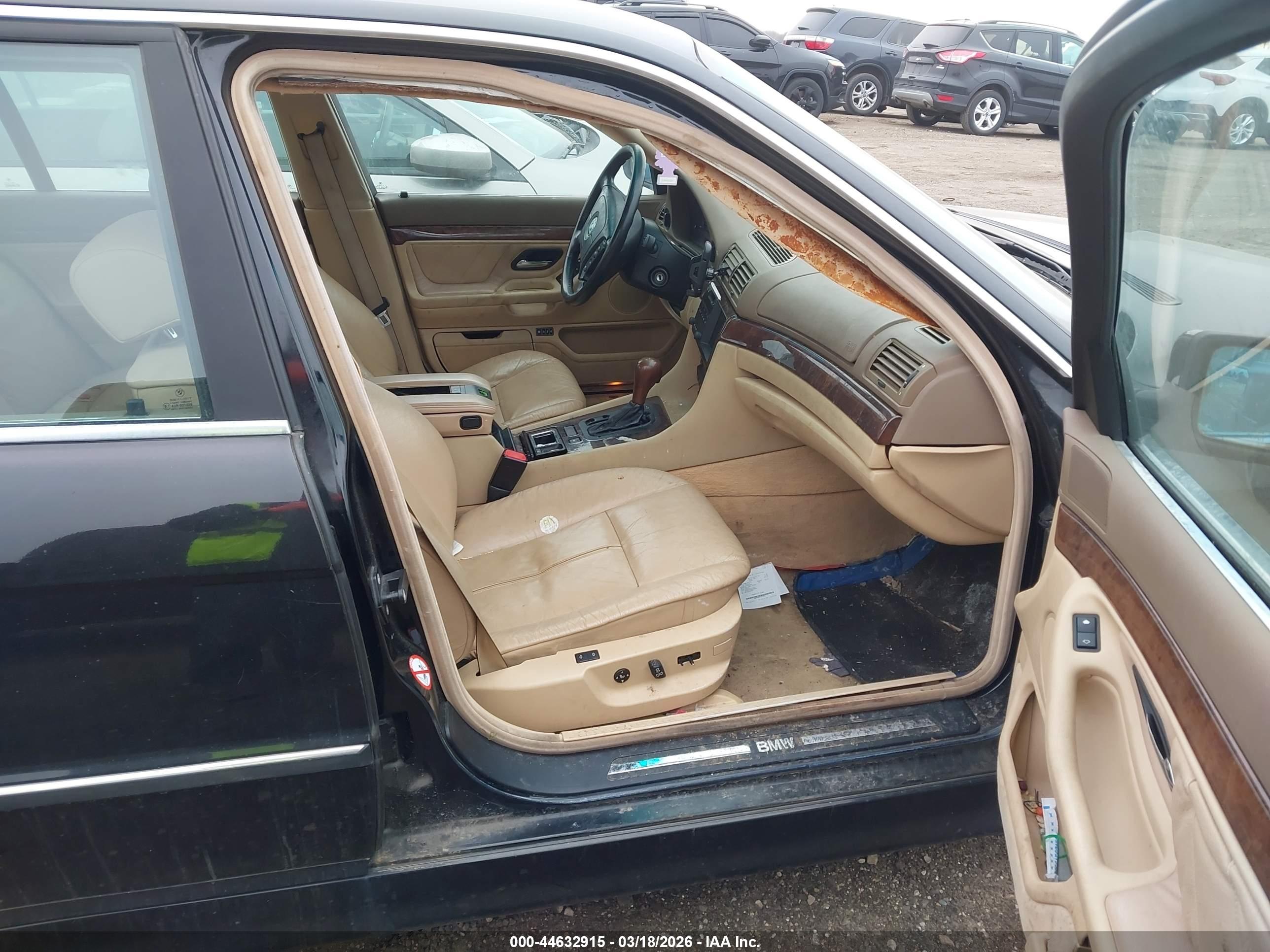 BMW 740IA image 5