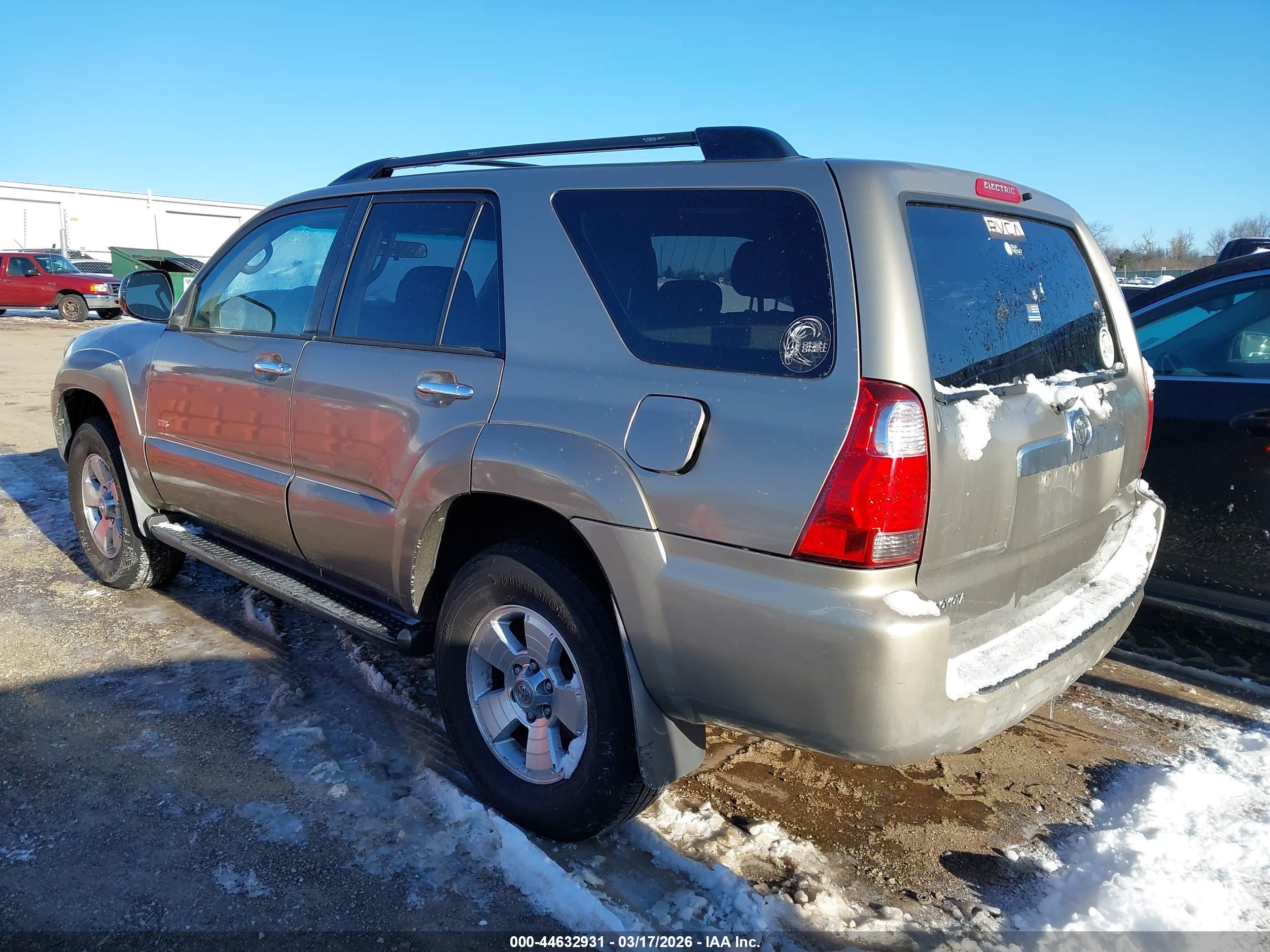 TOYOTA 4RUNNER image 3