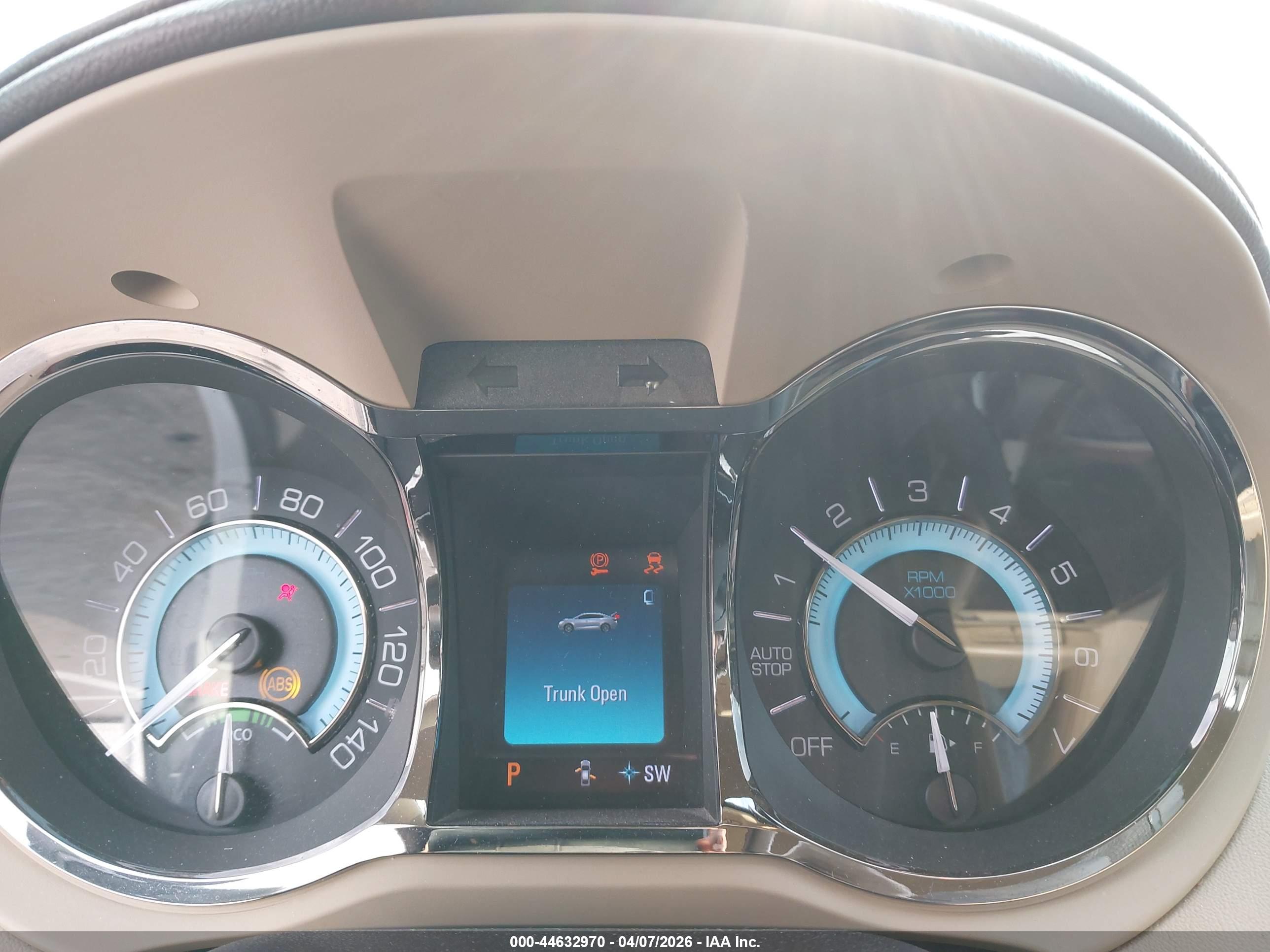 BUICK LACROSSE image 7