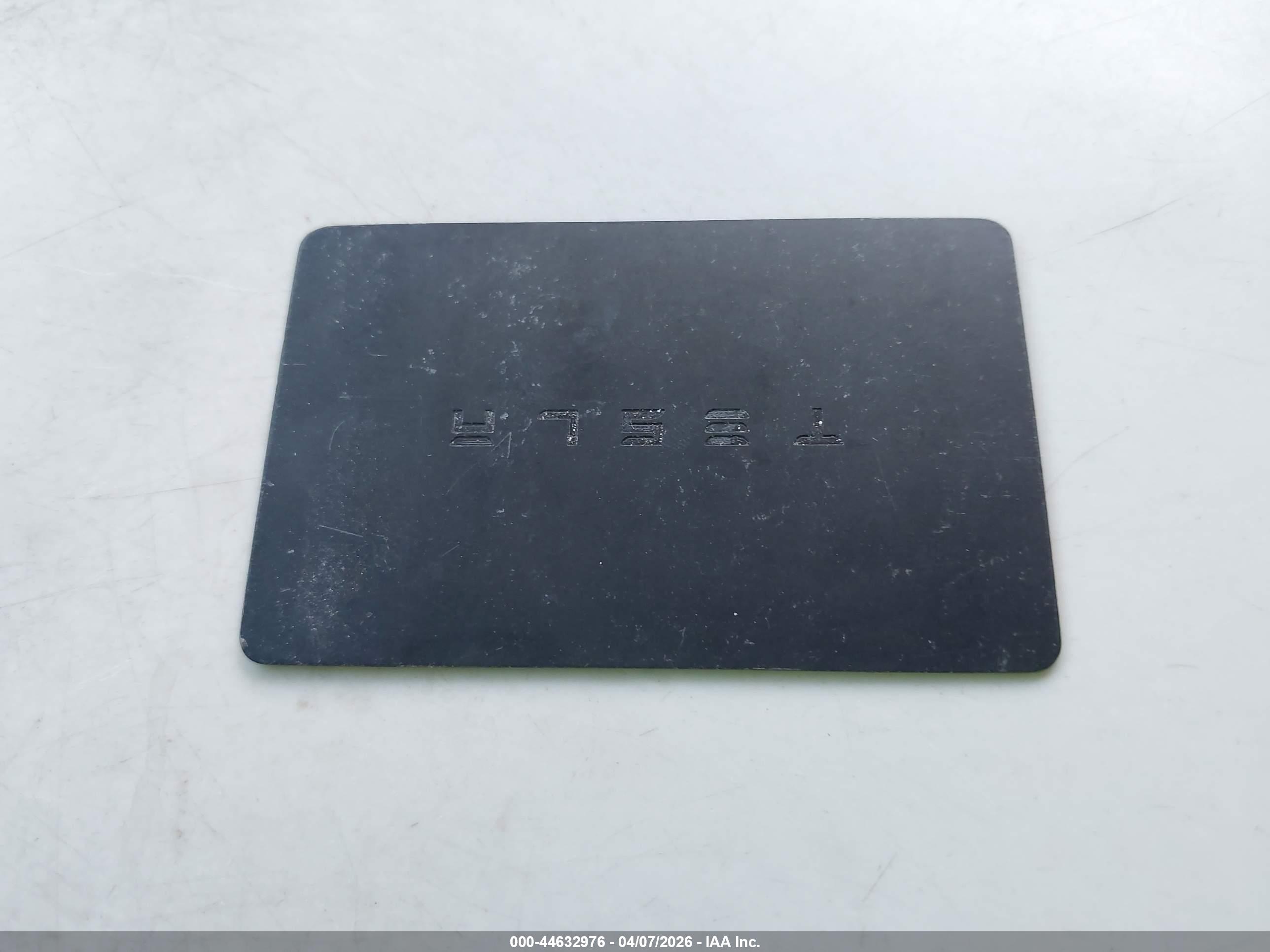 TESLA MODEL image 11