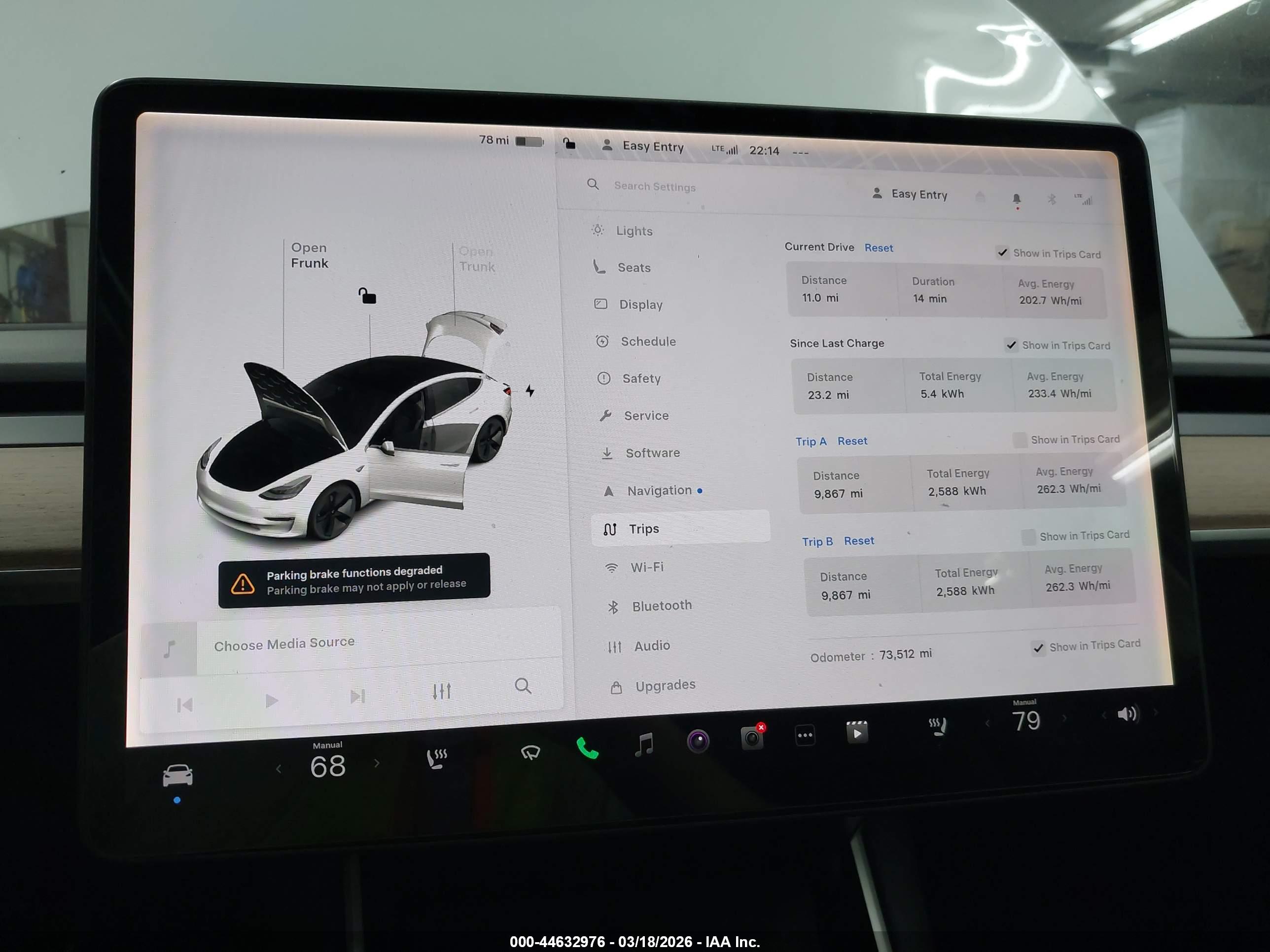 TESLA MODEL image 7