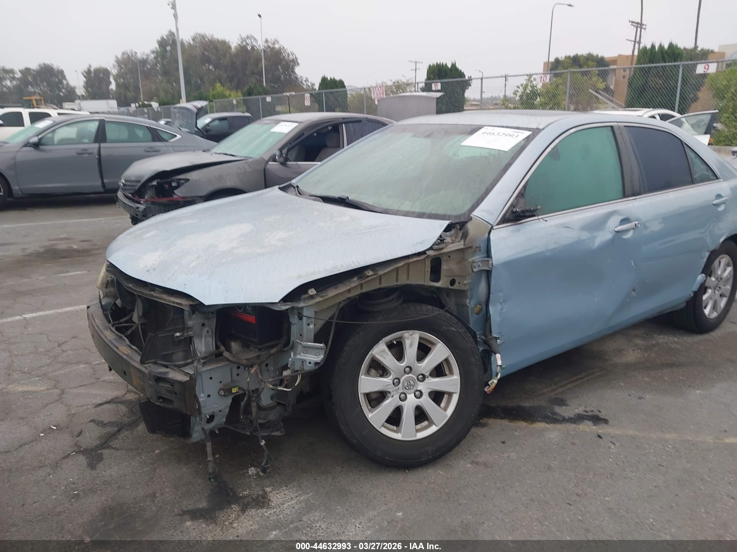 TOYOTA CAMRY image 6