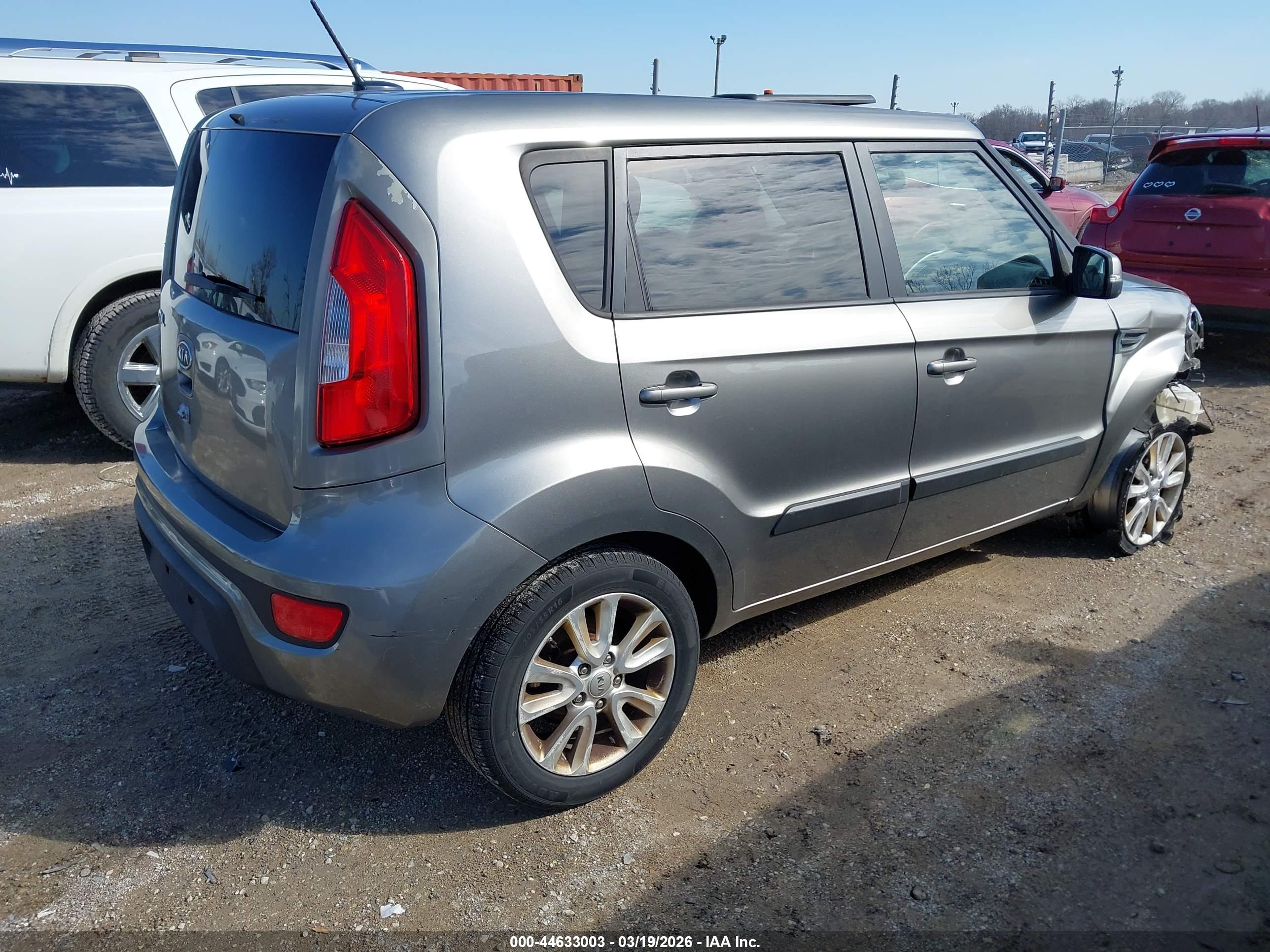 KIA SOUL image 4