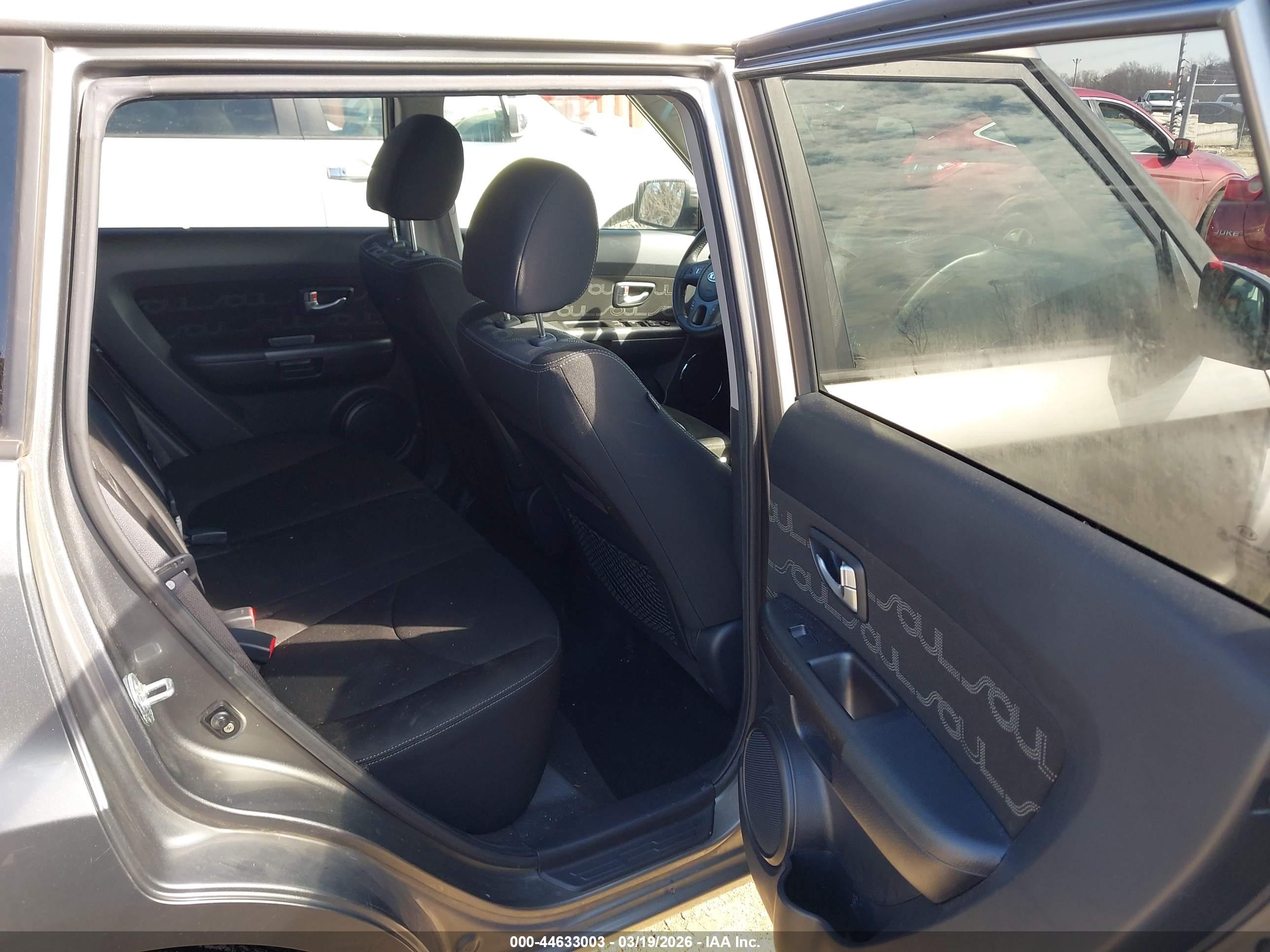 KIA SOUL image 8