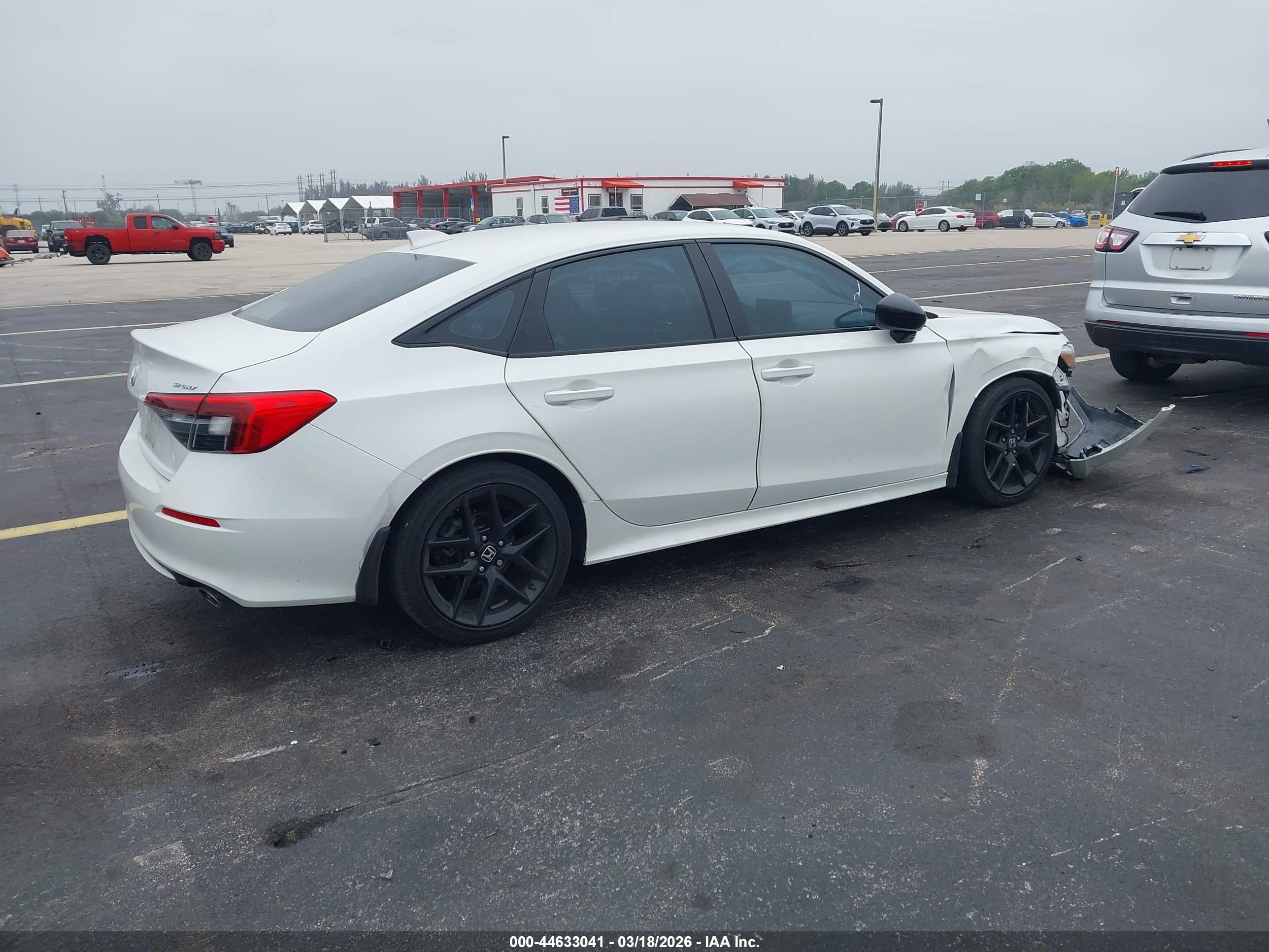 HONDA CIVIC image 4