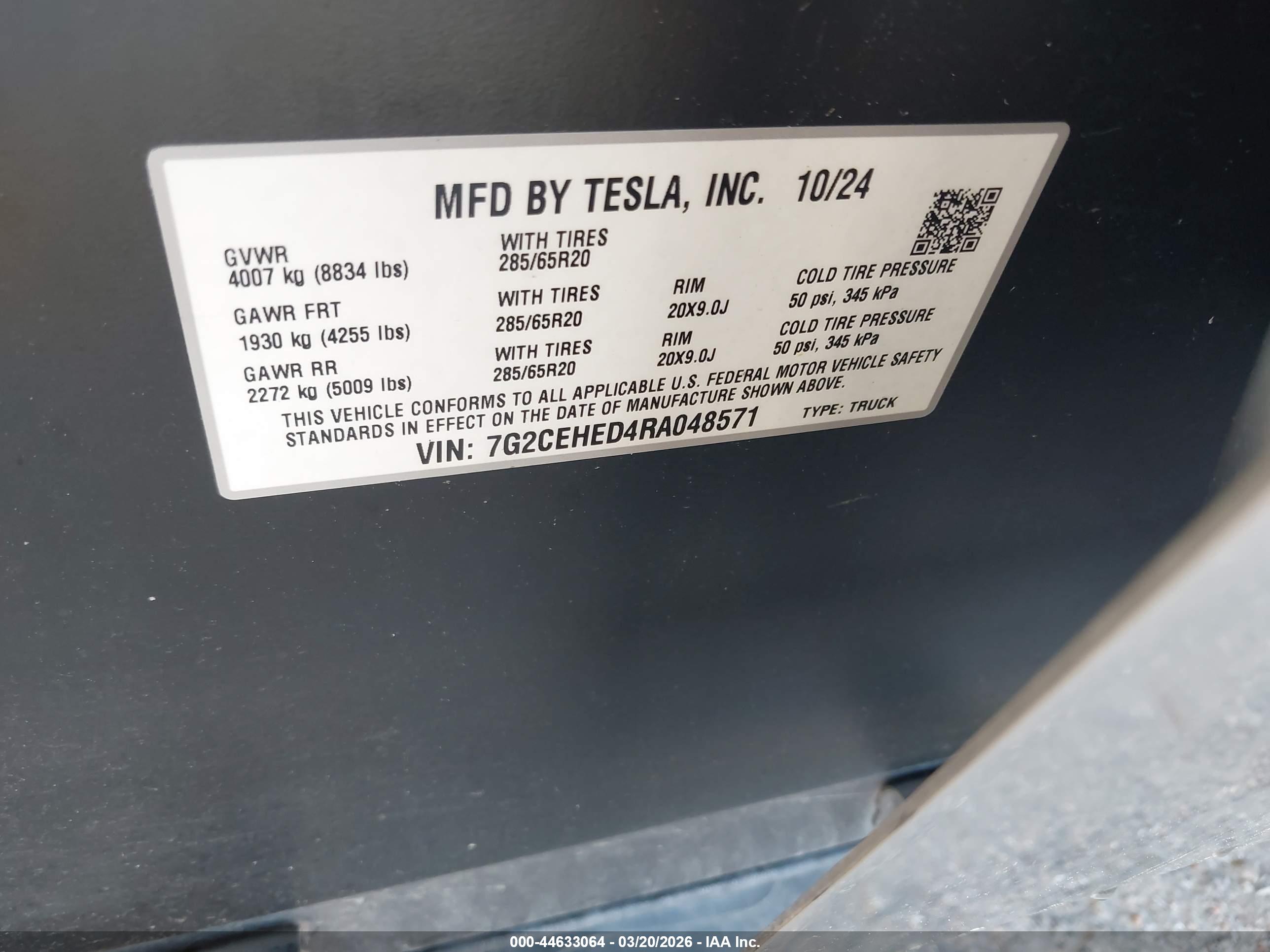 TESLA CYBERTRUCK image 9