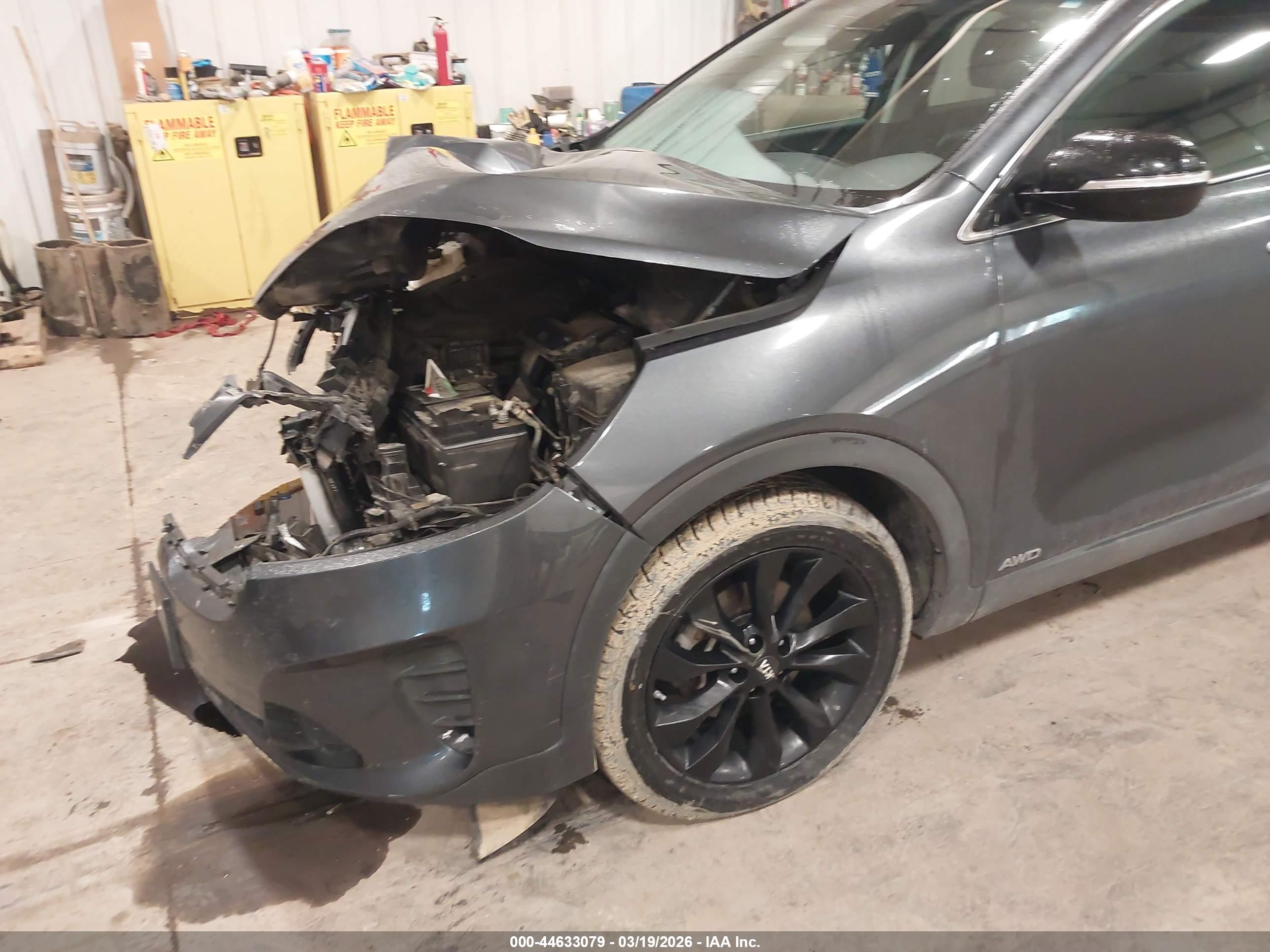 KIA SORENTO image 6