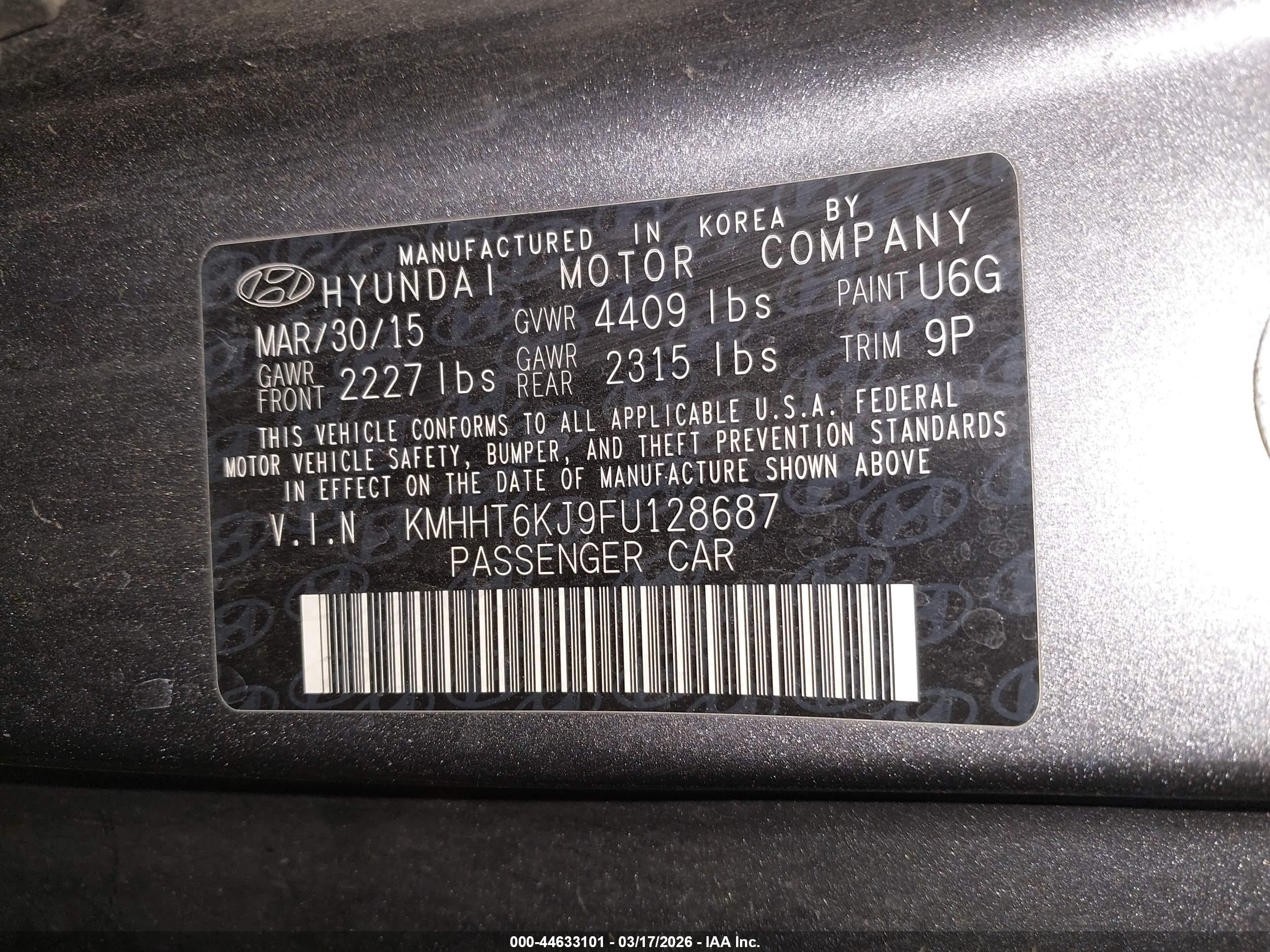 HYUNDAI GENESIS image 9
