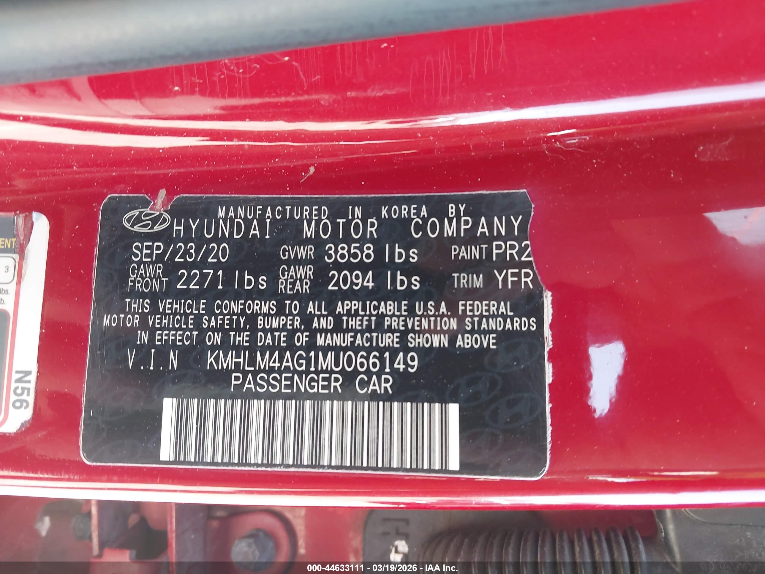 HYUNDAI ELANTRA image 9