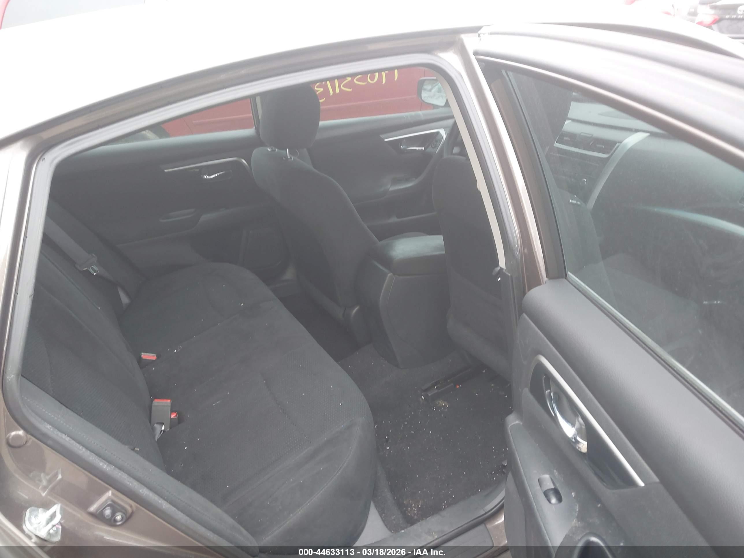 NISSAN ALTIMA image 8