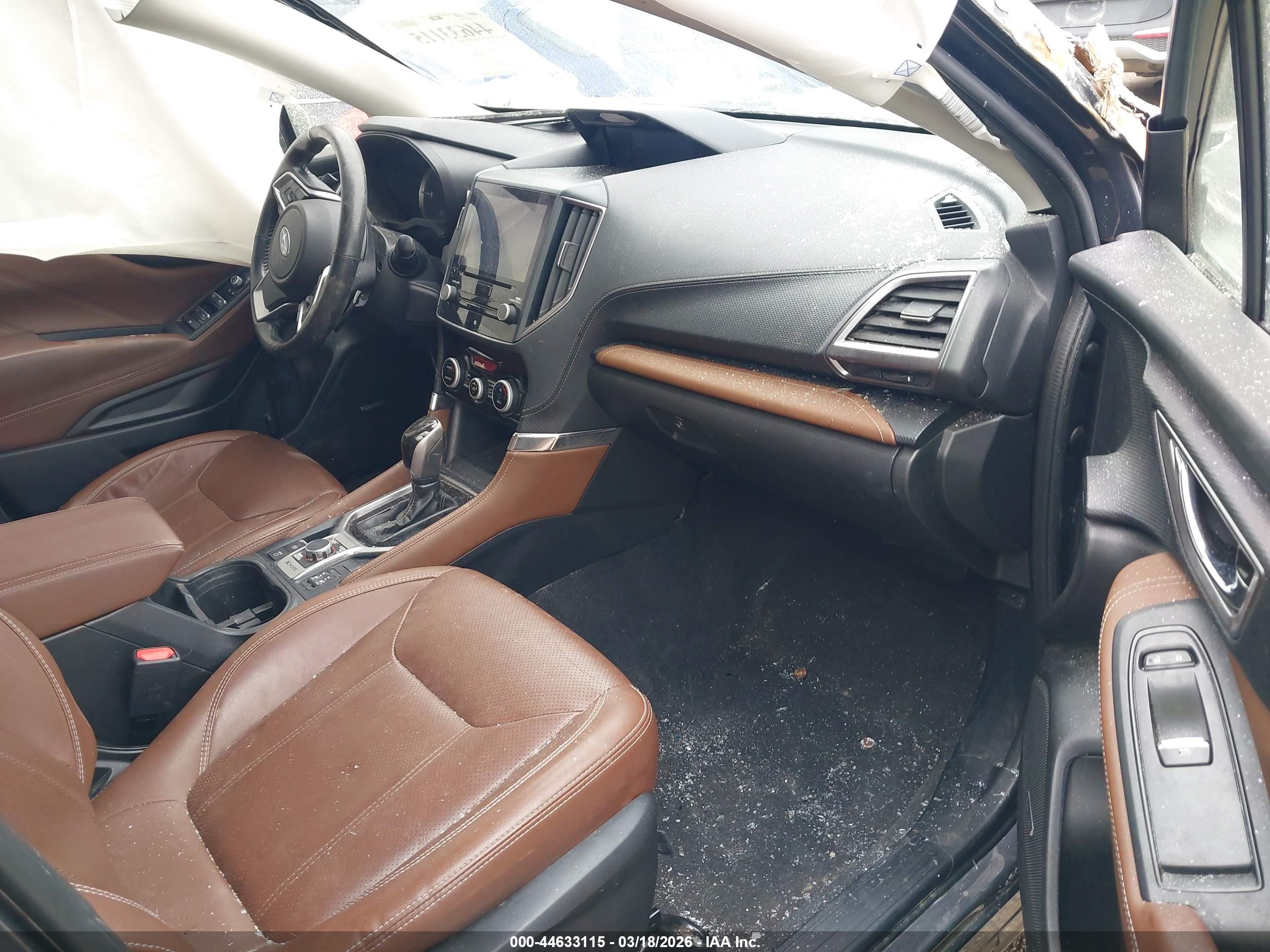 SUBARU FORESTER image 5