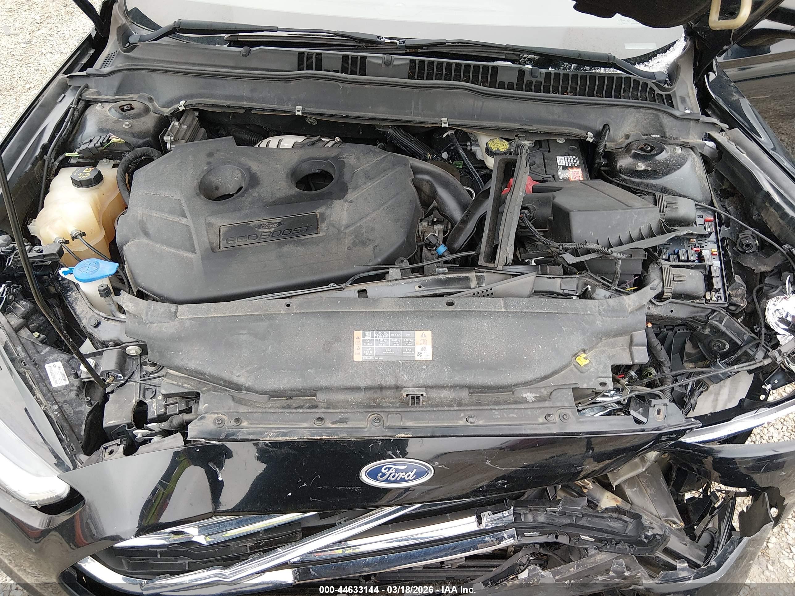 FORD FUSION image 10