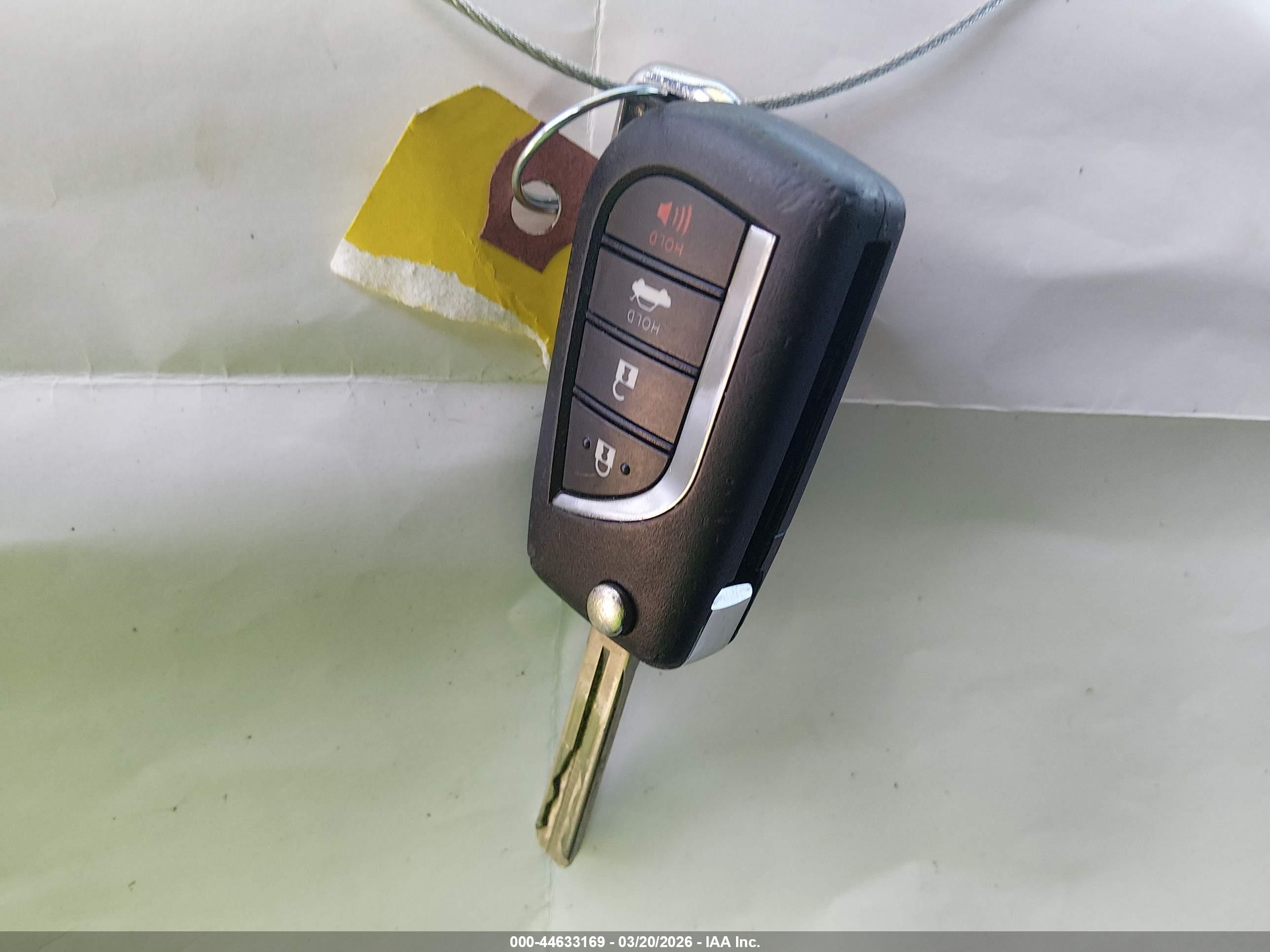TOYOTA CAMRY image 11