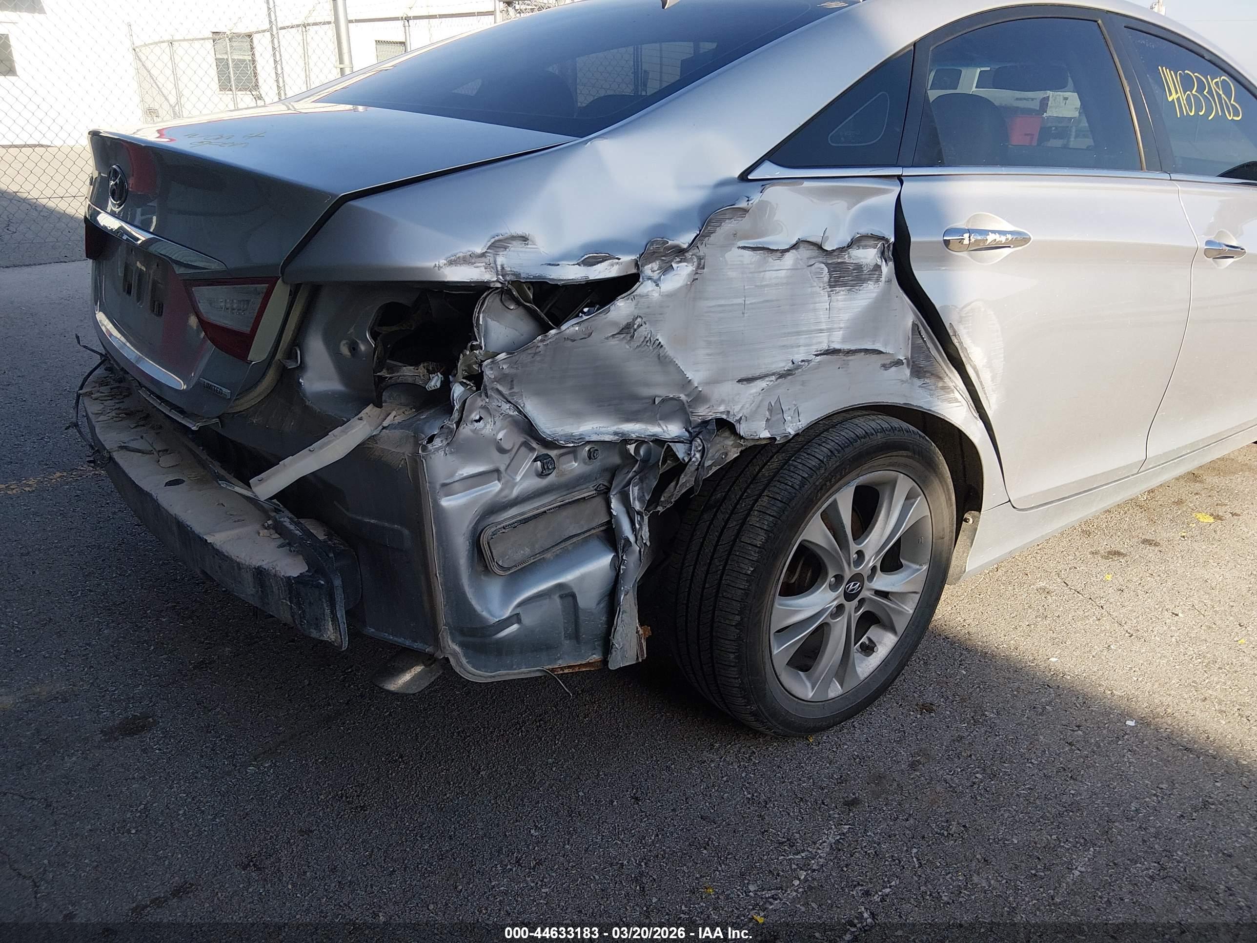 HYUNDAI SONATA image 6