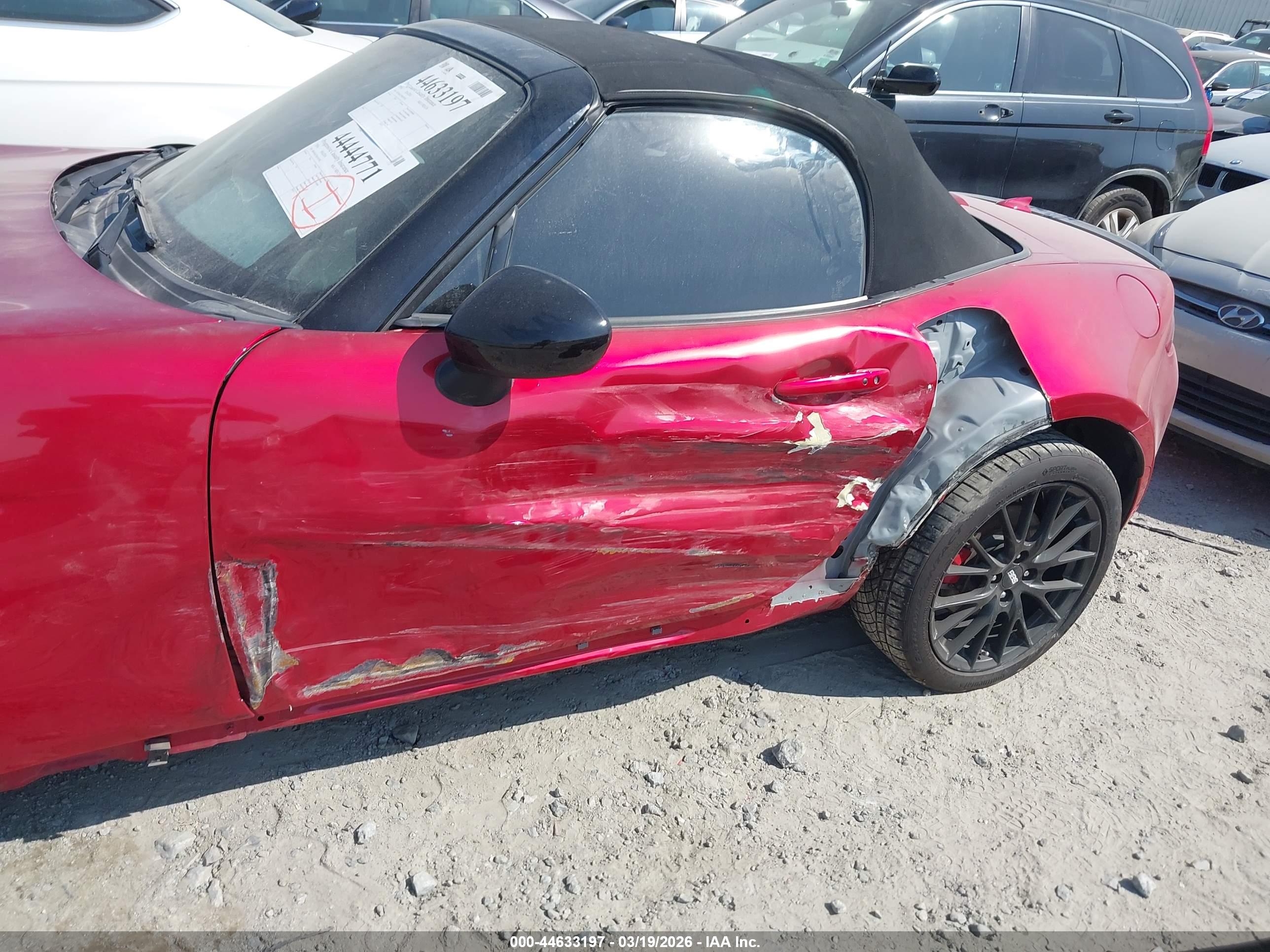 MAZDA MX-5 image 6