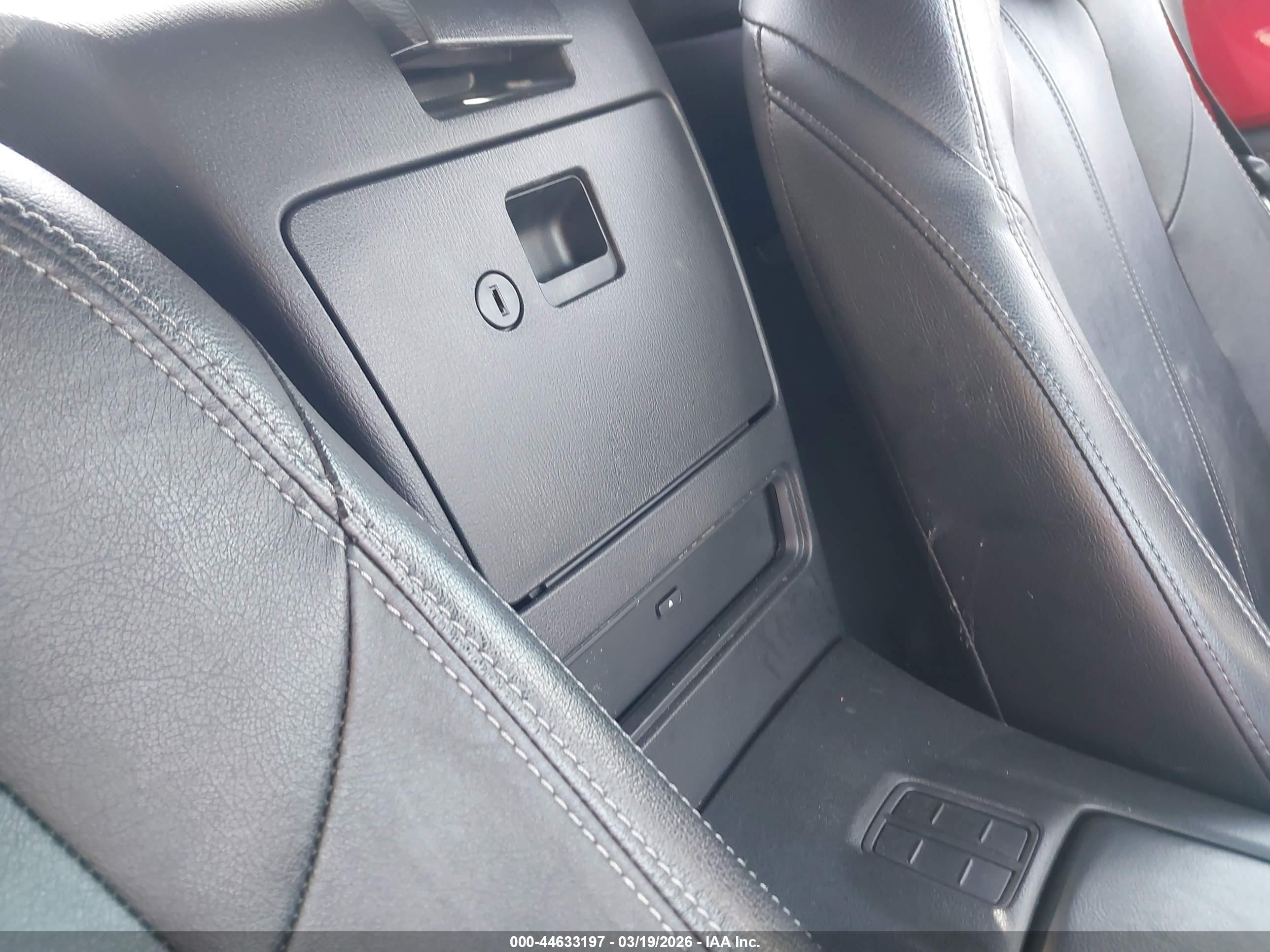 MAZDA MX-5 image 8