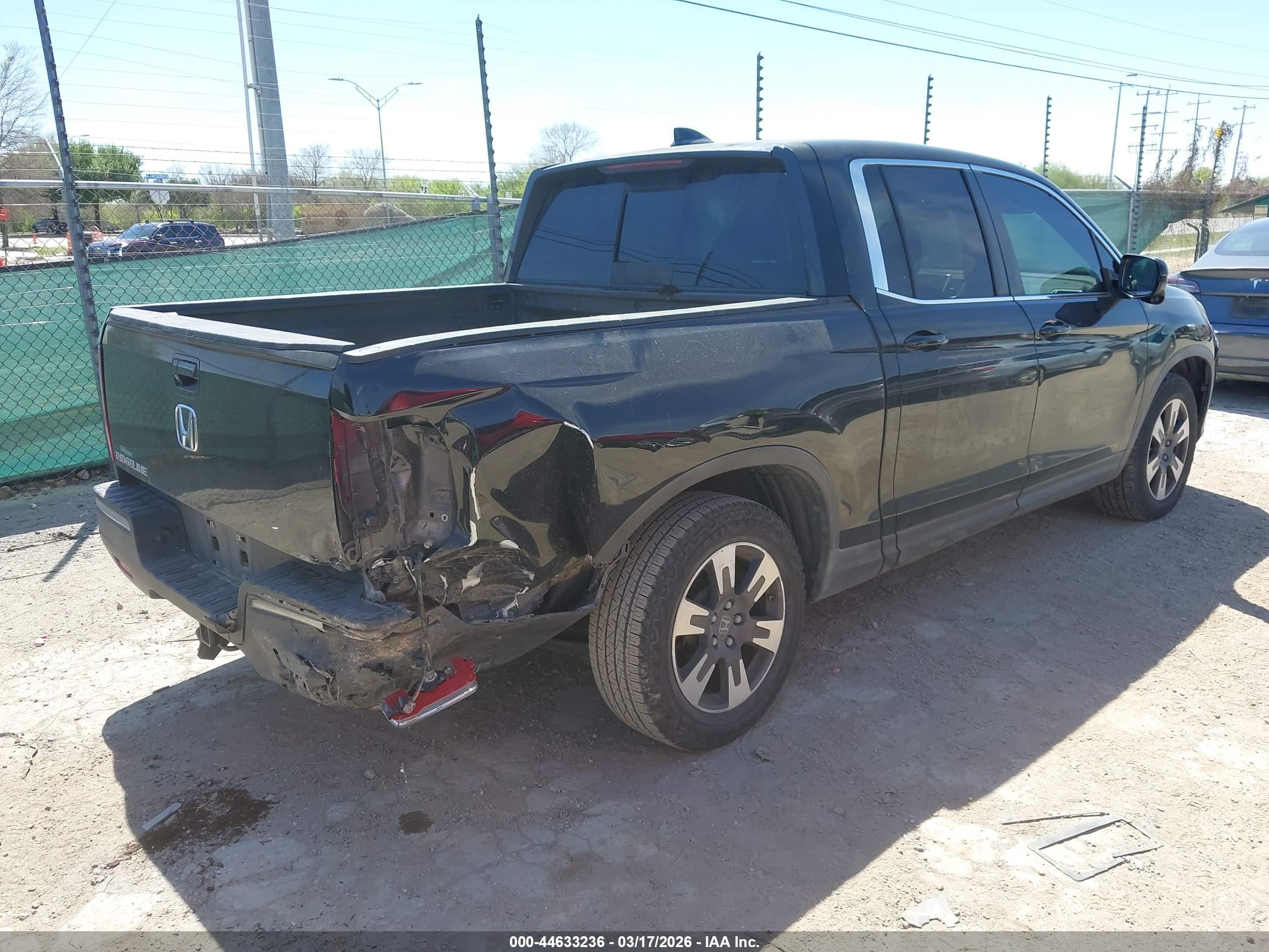 HONDA RIDGELINE image 4