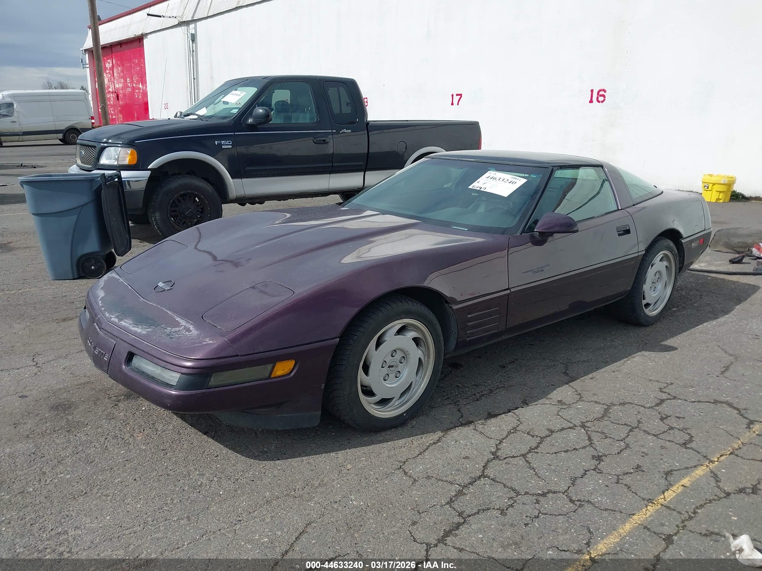 CHEVROLET CORVETTE image 2