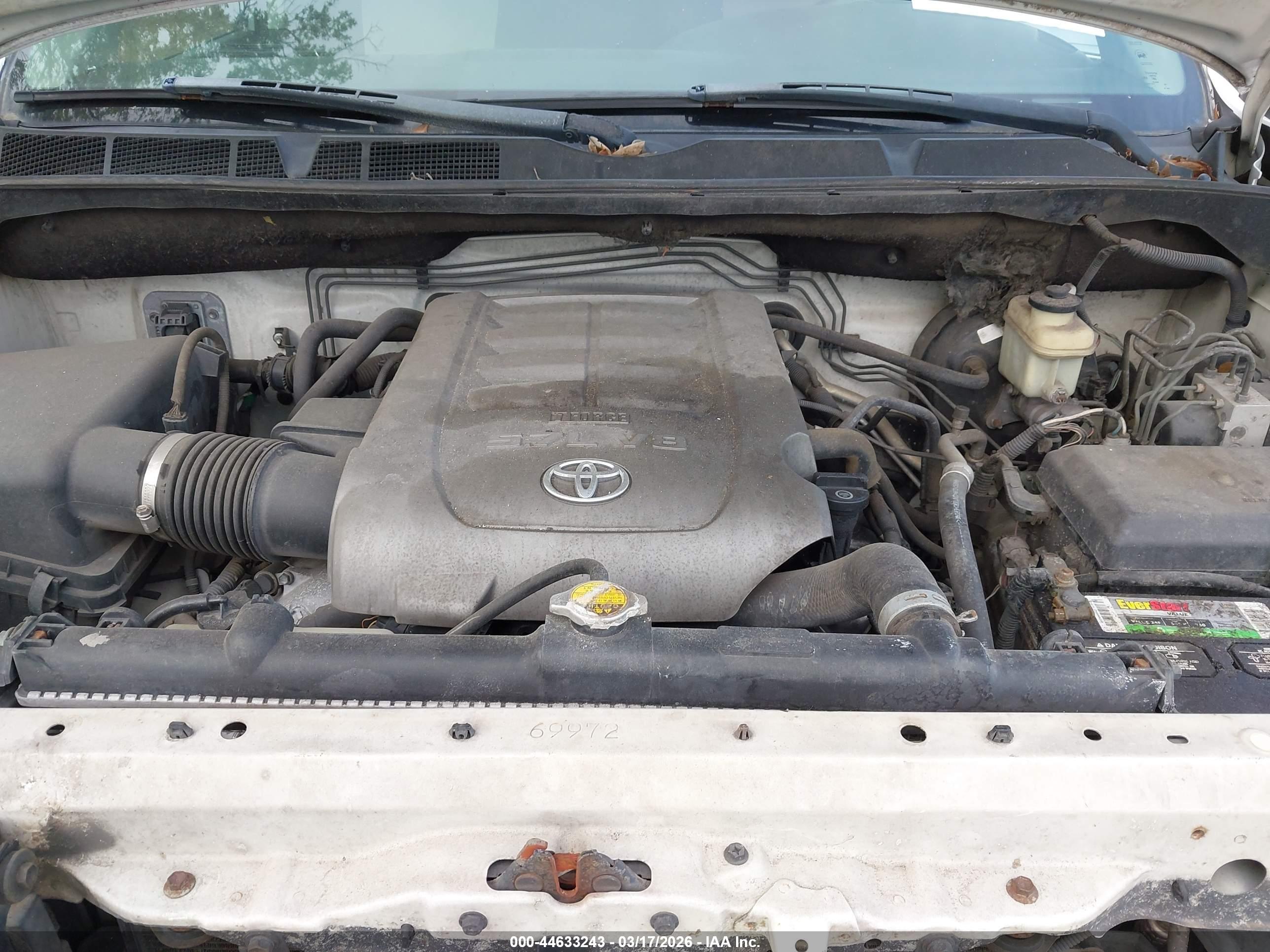 TOYOTA TUNDRA image 10