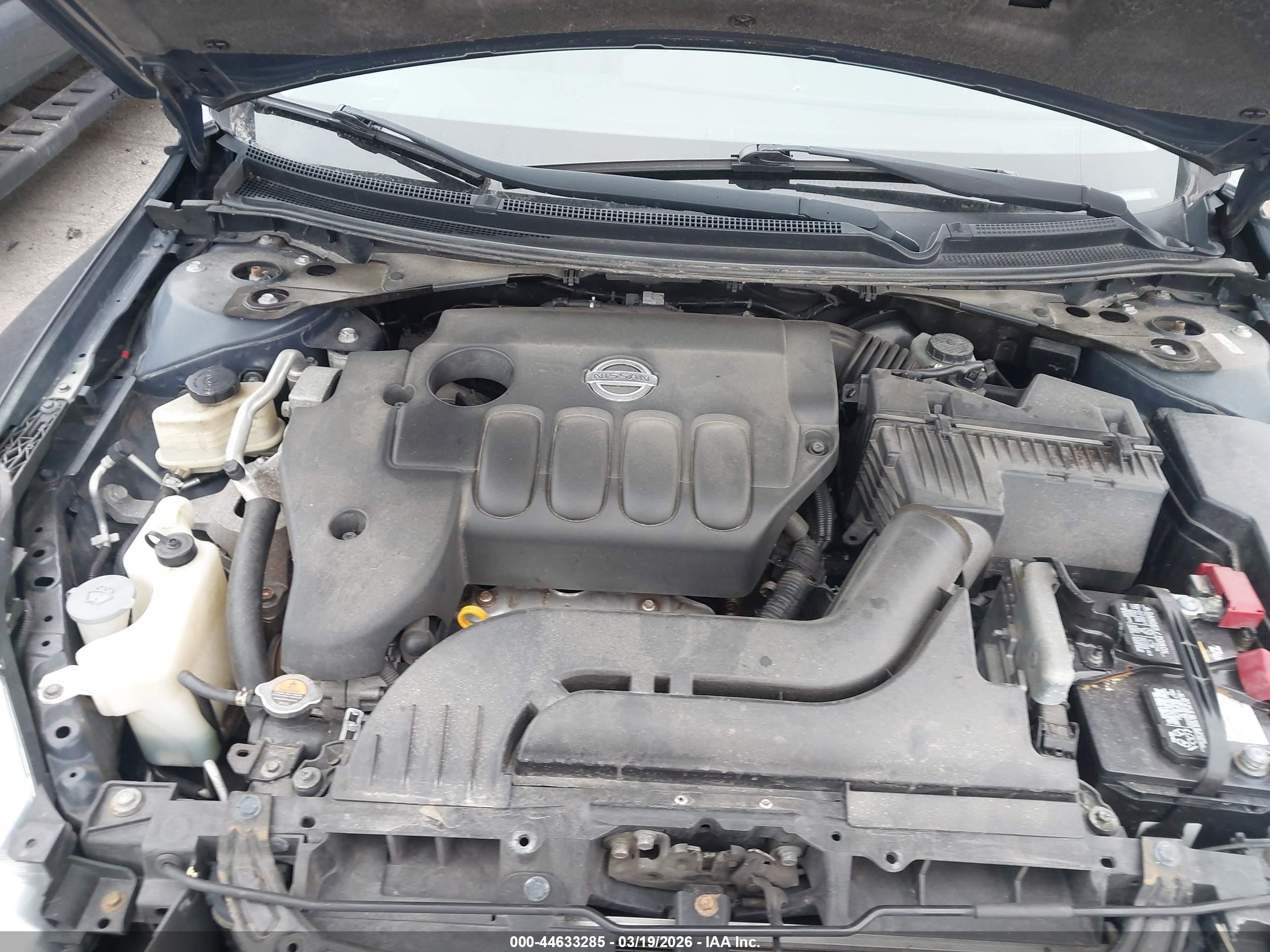 NISSAN ALTIMA image 10
