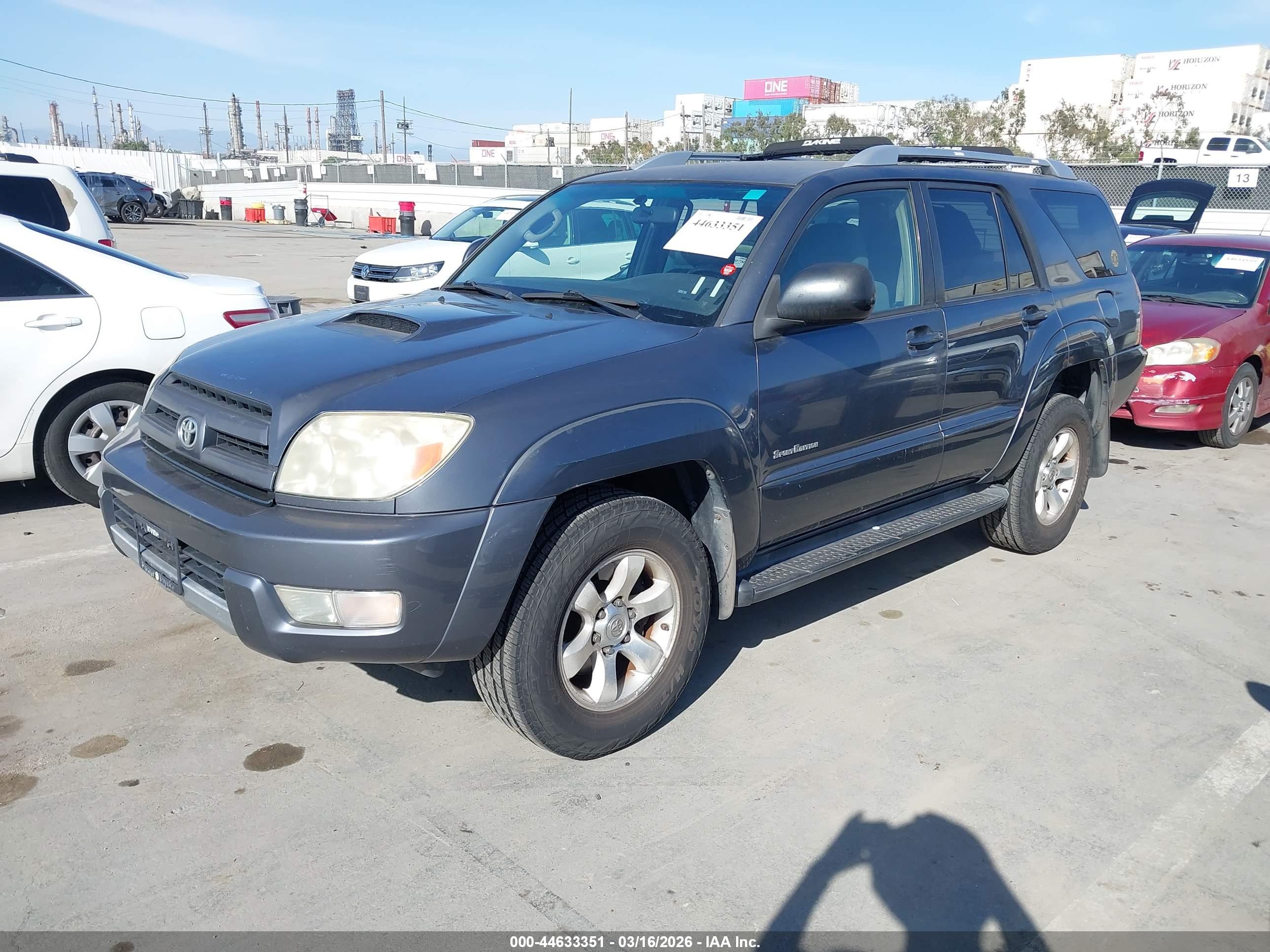 TOYOTA 4RUNNER image 2