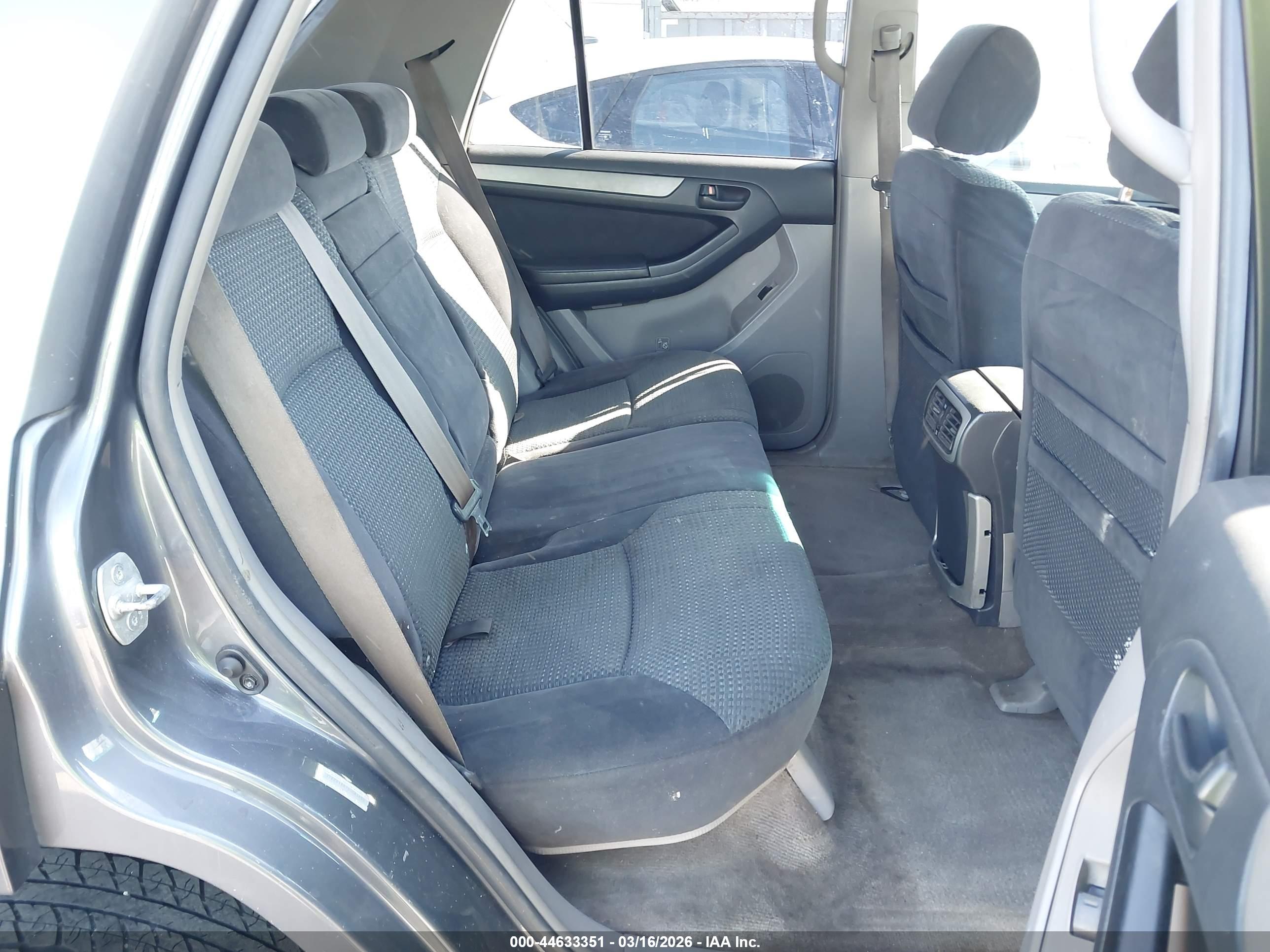 TOYOTA 4RUNNER image 8