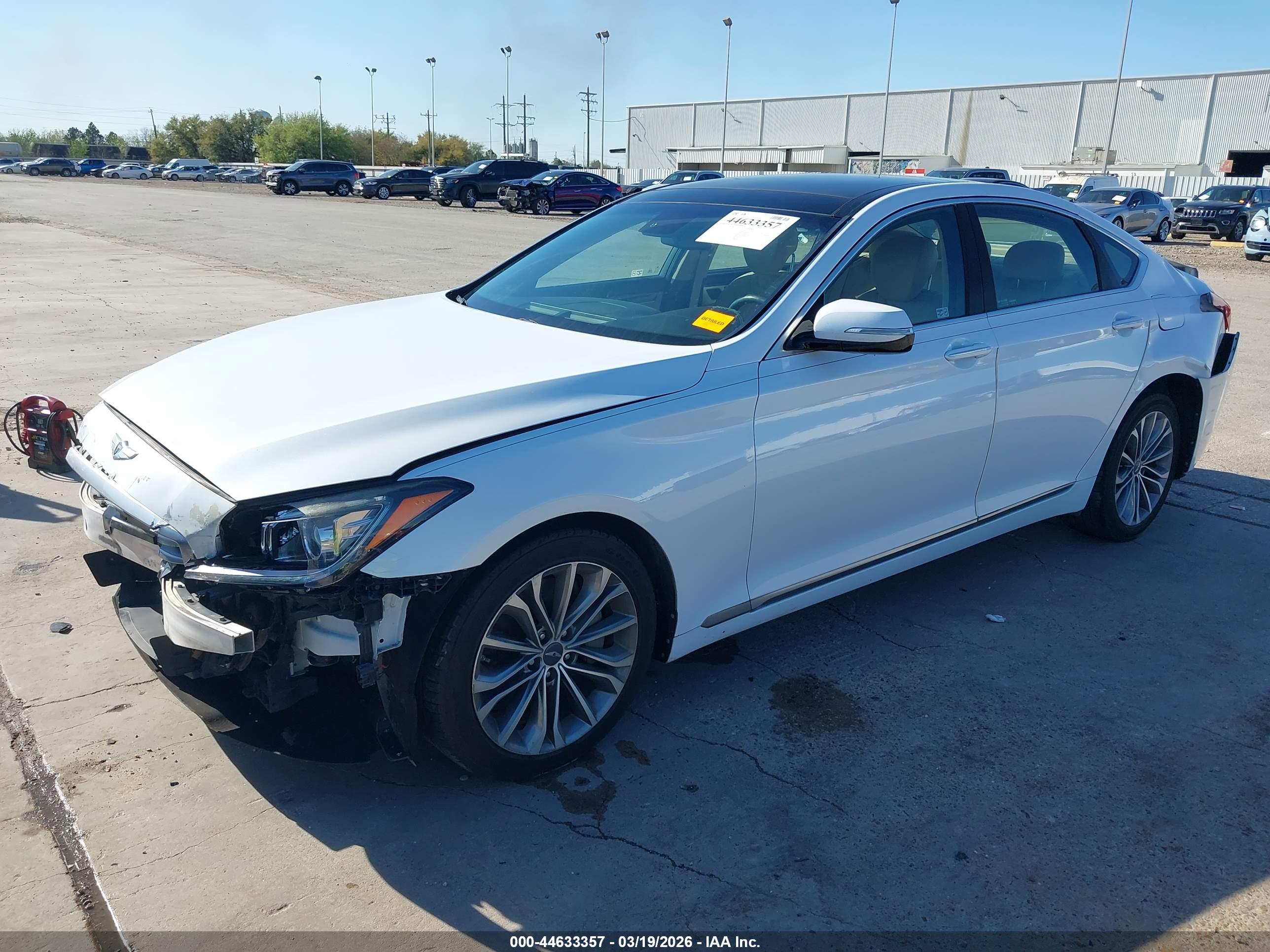 HYUNDAI GENESIS image 2