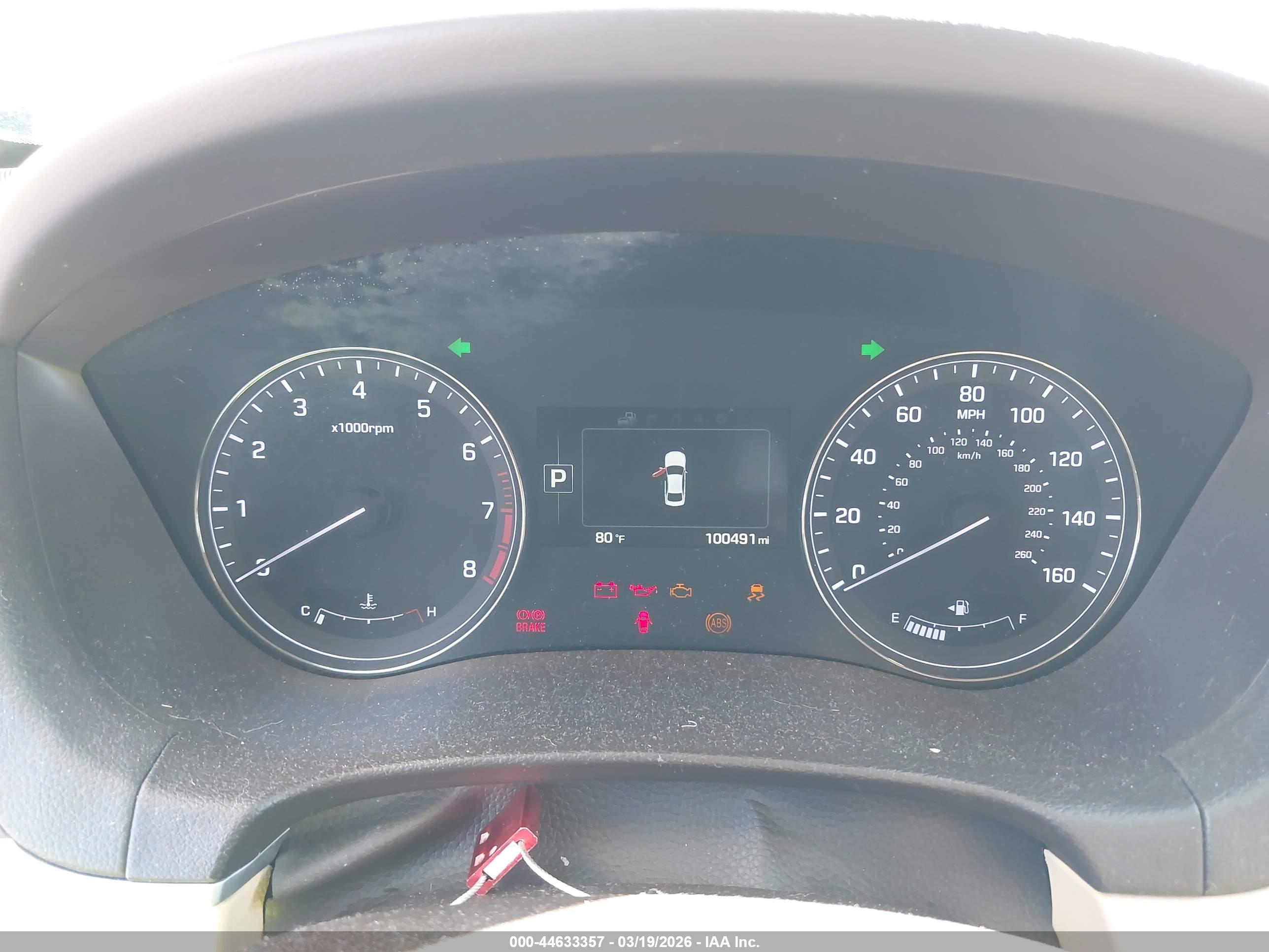 HYUNDAI GENESIS image 7