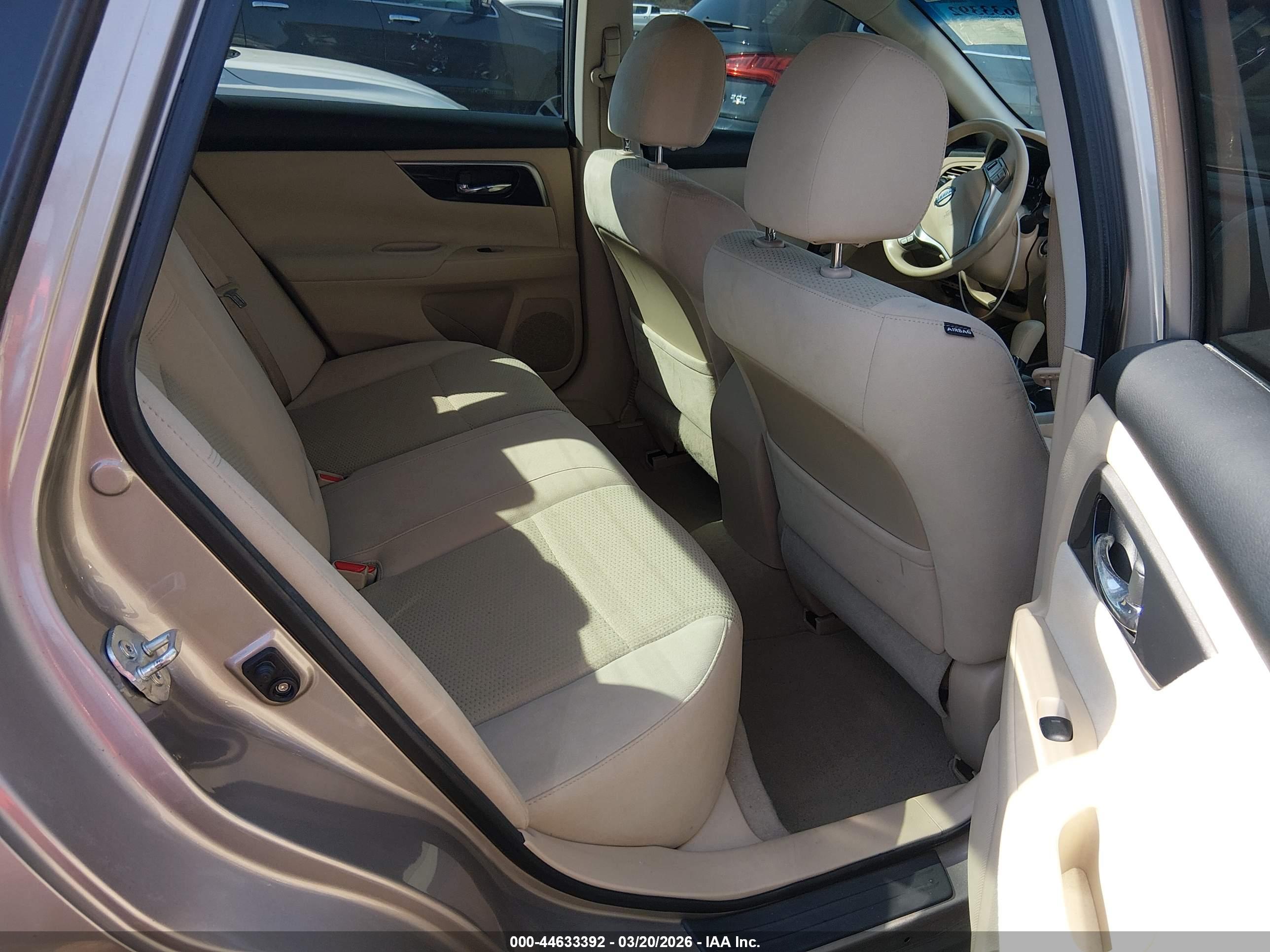 NISSAN ALTIMA image 8