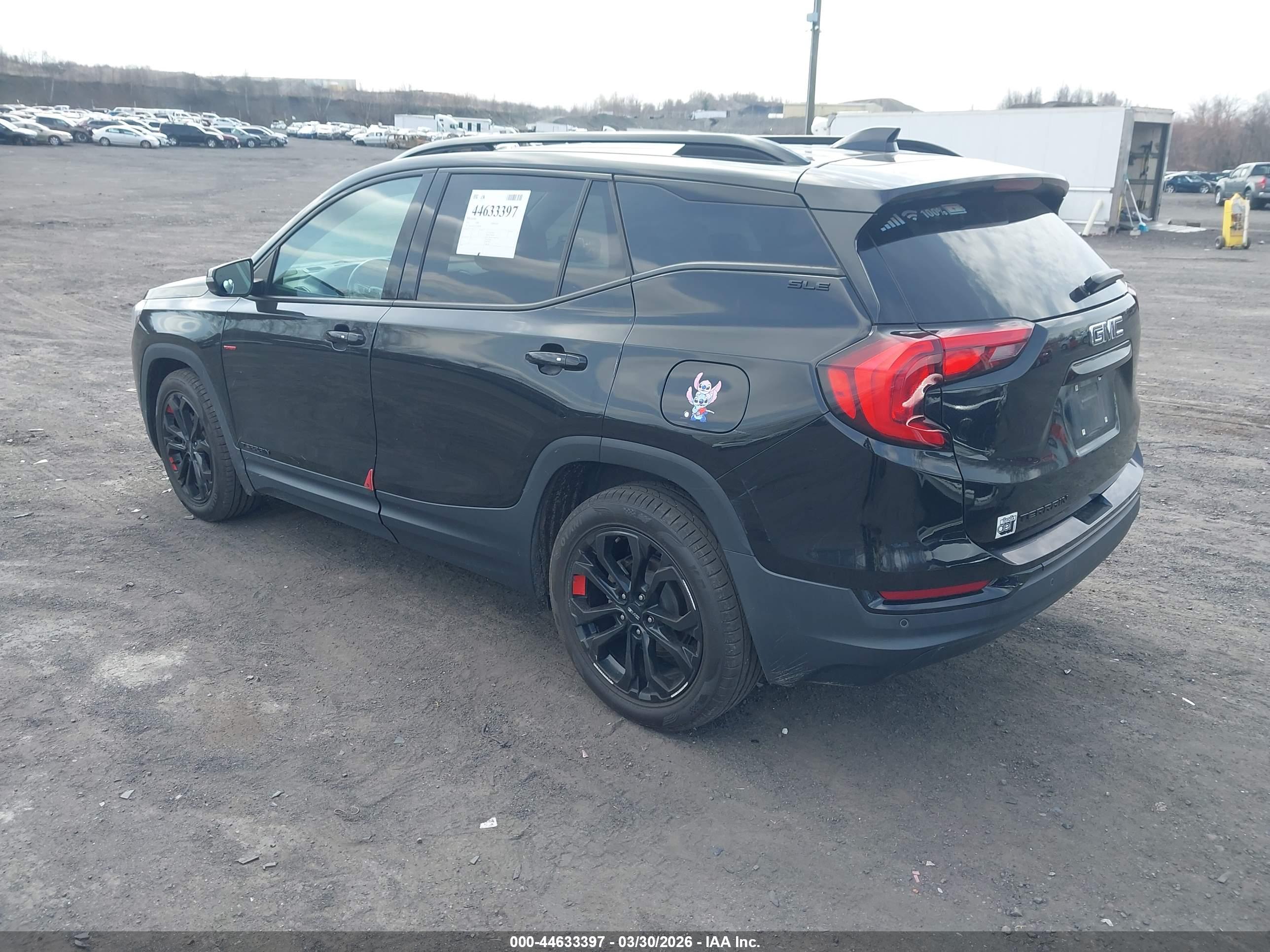 GMC TERRAIN image 3