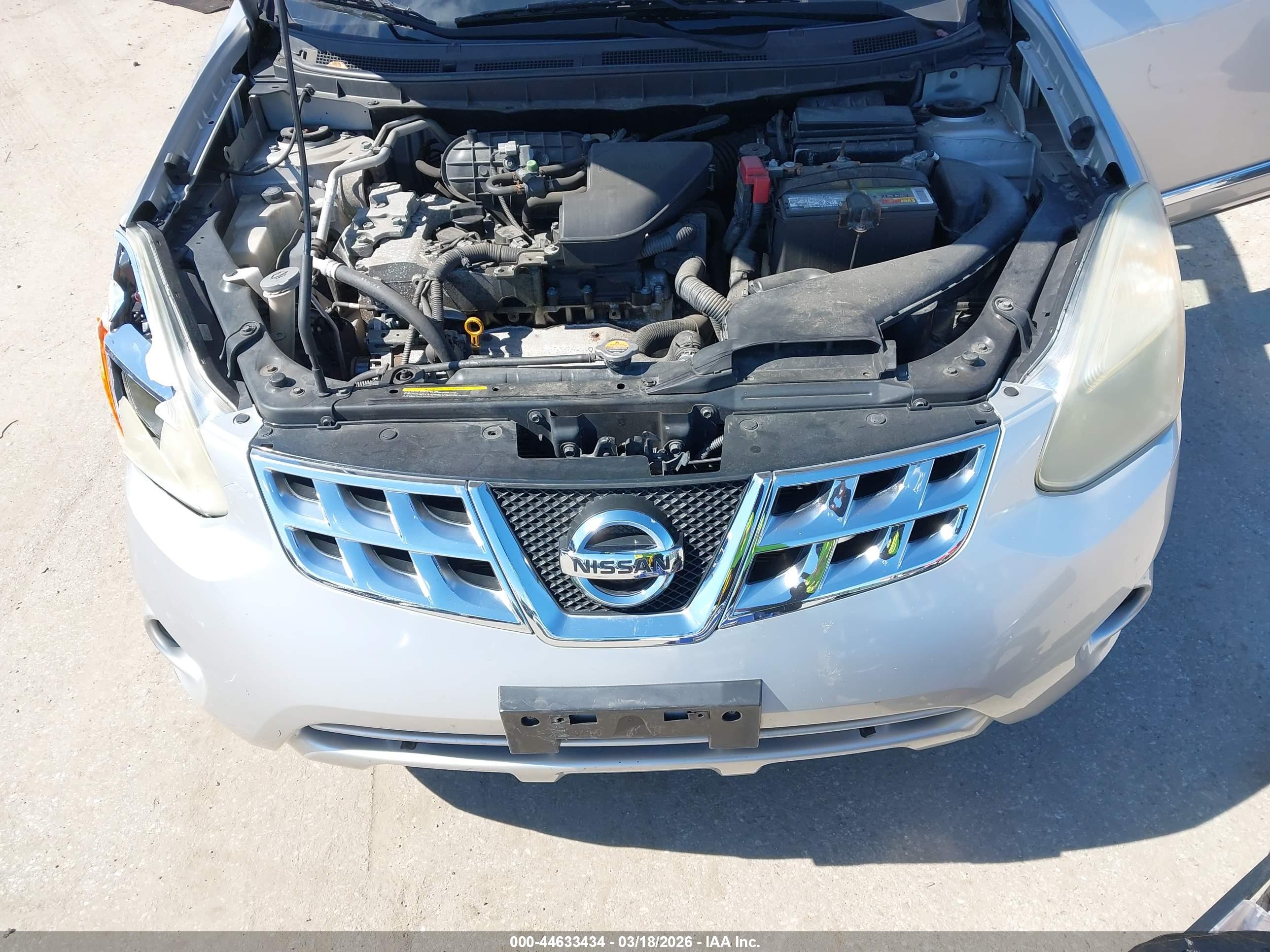 NISSAN ROGUE image 10