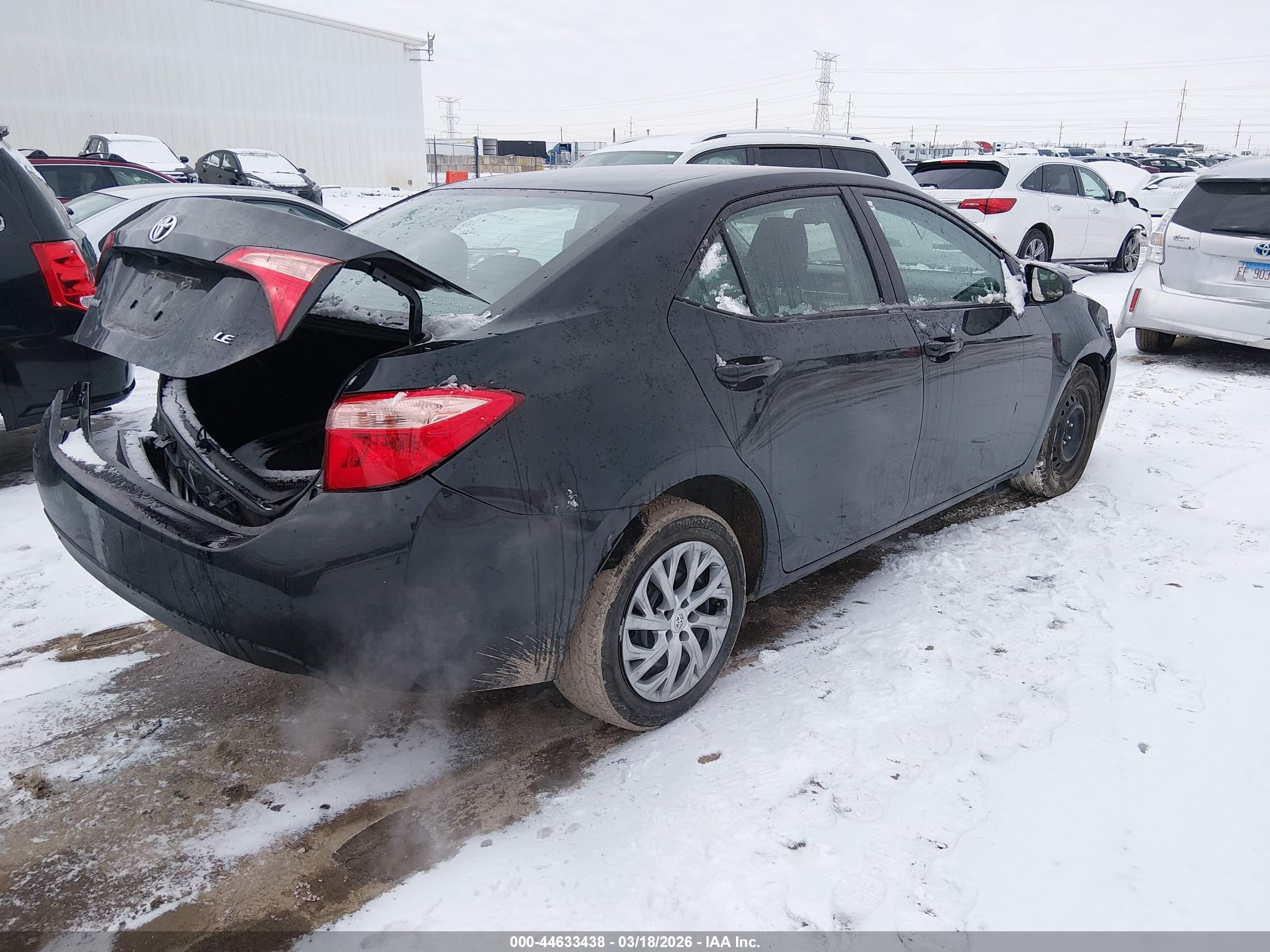 TOYOTA COROLLA image 4
