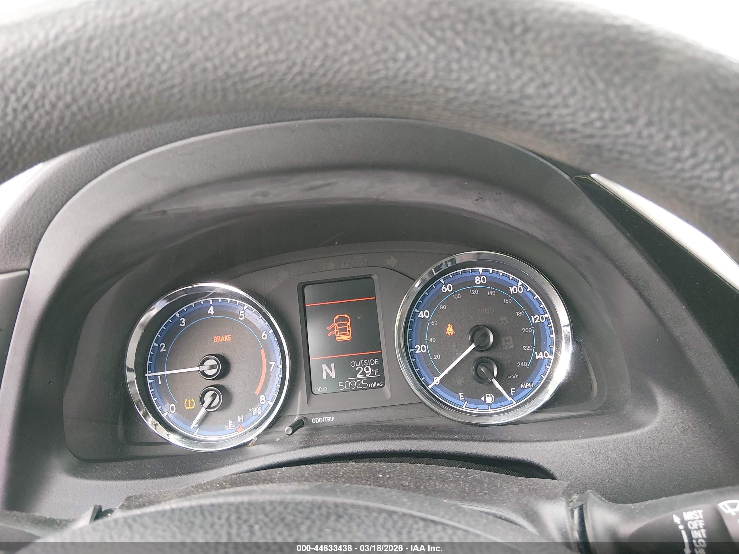 TOYOTA COROLLA image 7